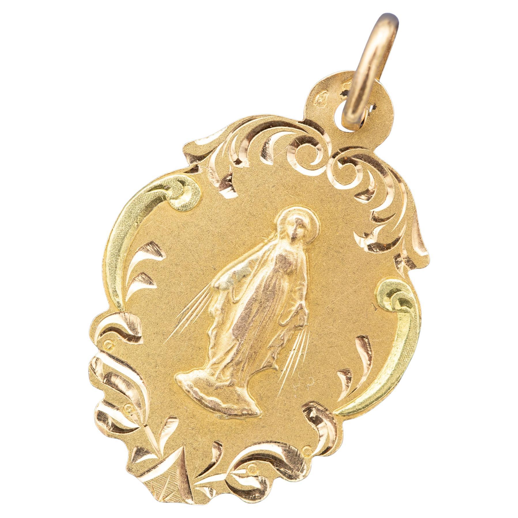 18k French Virgin Mary charm - 18k Gold Antique engraved Catholic pendant  For Sale