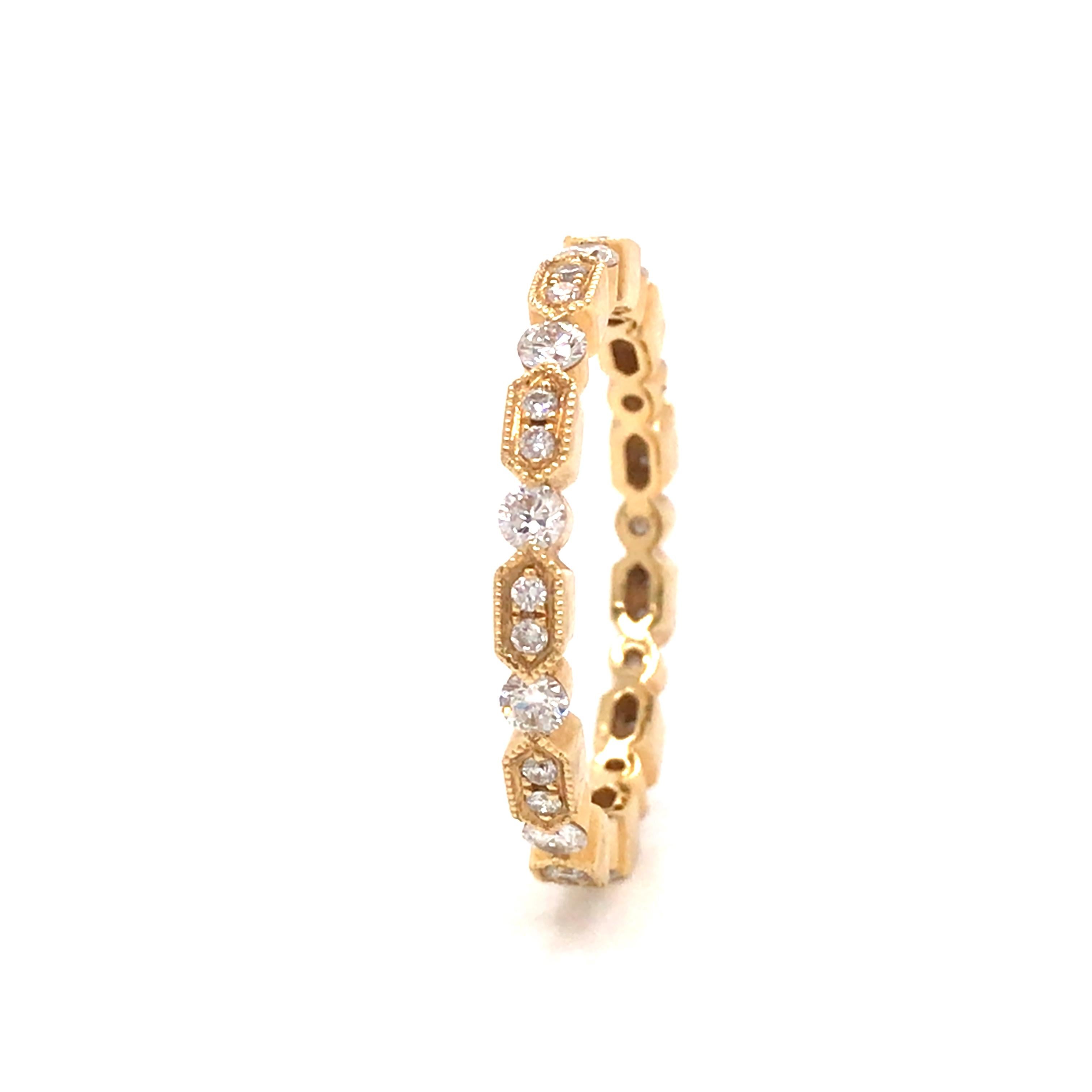 Round Cut 18K Geometric Diamond Miligrain Eternity Band Yellow Gold For Sale