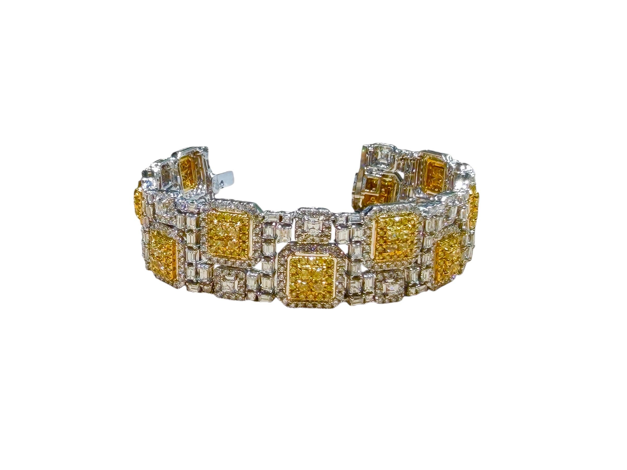 Bracelet géométrique en or 18K avec diamant jaune fantaisie et diamant blanc taille émeraude en vente 13
