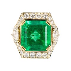 18 Karat GIA Colombian Emerald 24.27 Carat Ring Diamond 3.19 Carat
