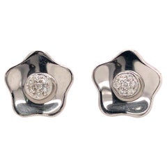 18K Giorgio Visconti Stud Flower Blossom Earrings White Gold