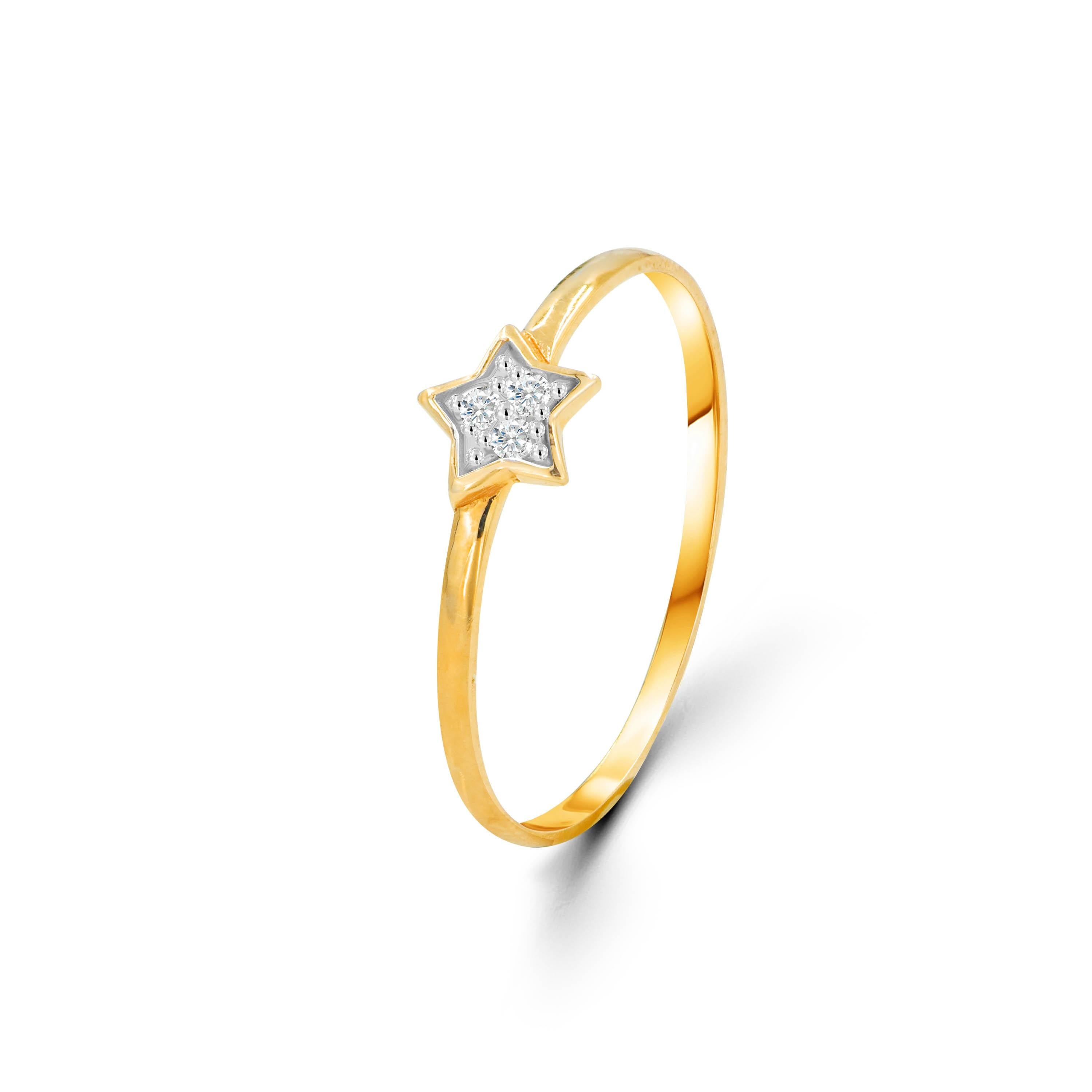 For Sale:  18k Gold 0.03 Carat Diamond Star Shaped Engagement Ring 2