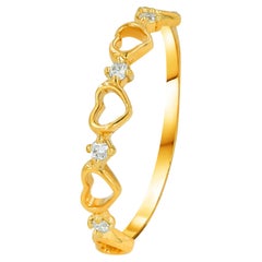 Used 18k Gold 0.07 Carat Diamond Heart Ring