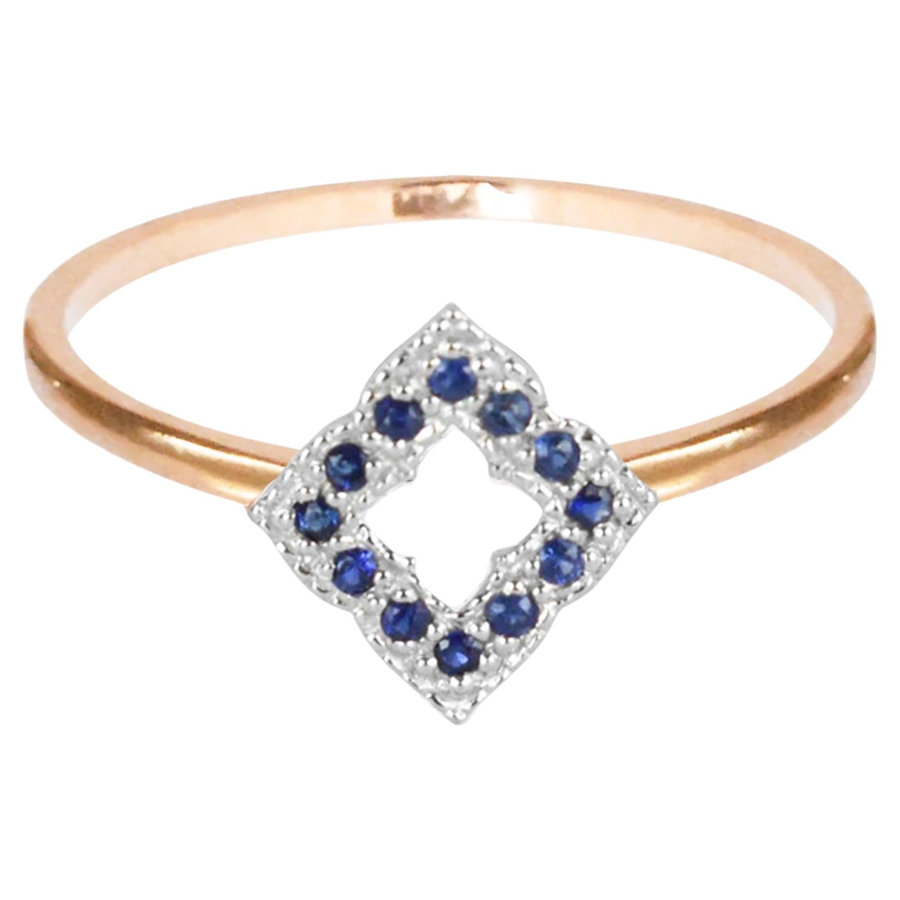 For Sale:  18k Gold 0.10 Carat Sapphire Clover Ring