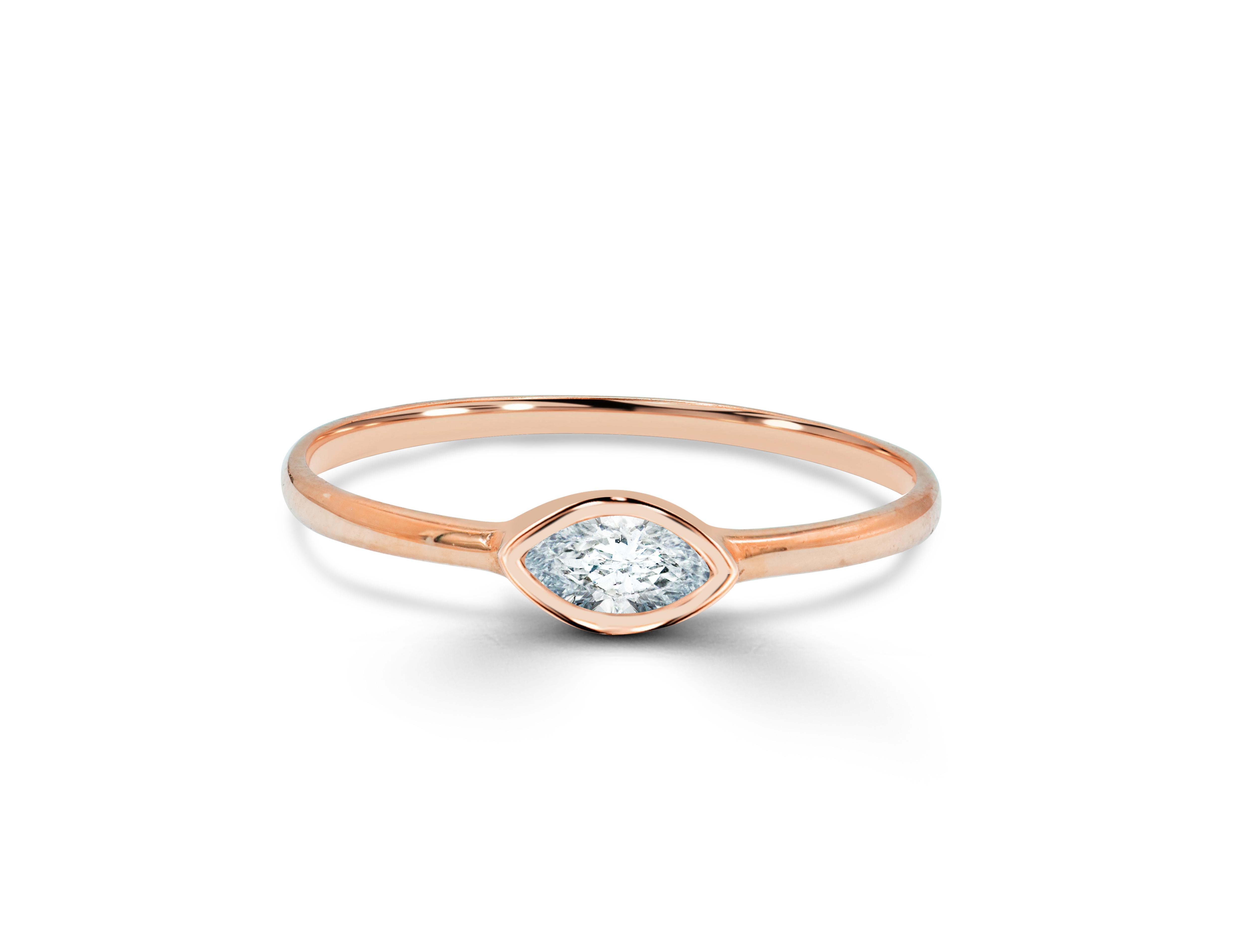 En vente :  Bague de fiançailles en or 18 carats avec diamant solitaire marquise de 0,15 carat 2