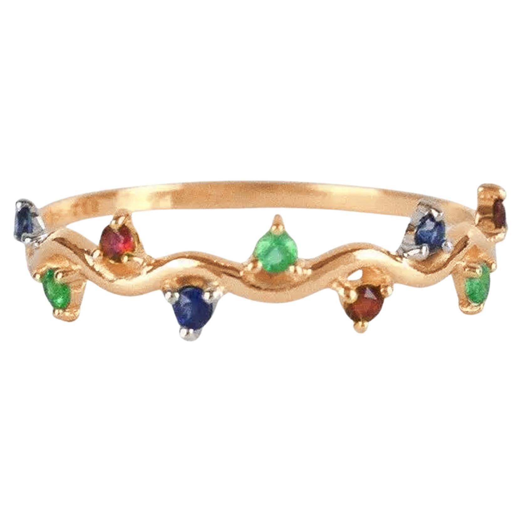 For Sale:  18k Gold 0.21 Carat Emerald Ruby and Sapphire Multi Stone Ring 2
