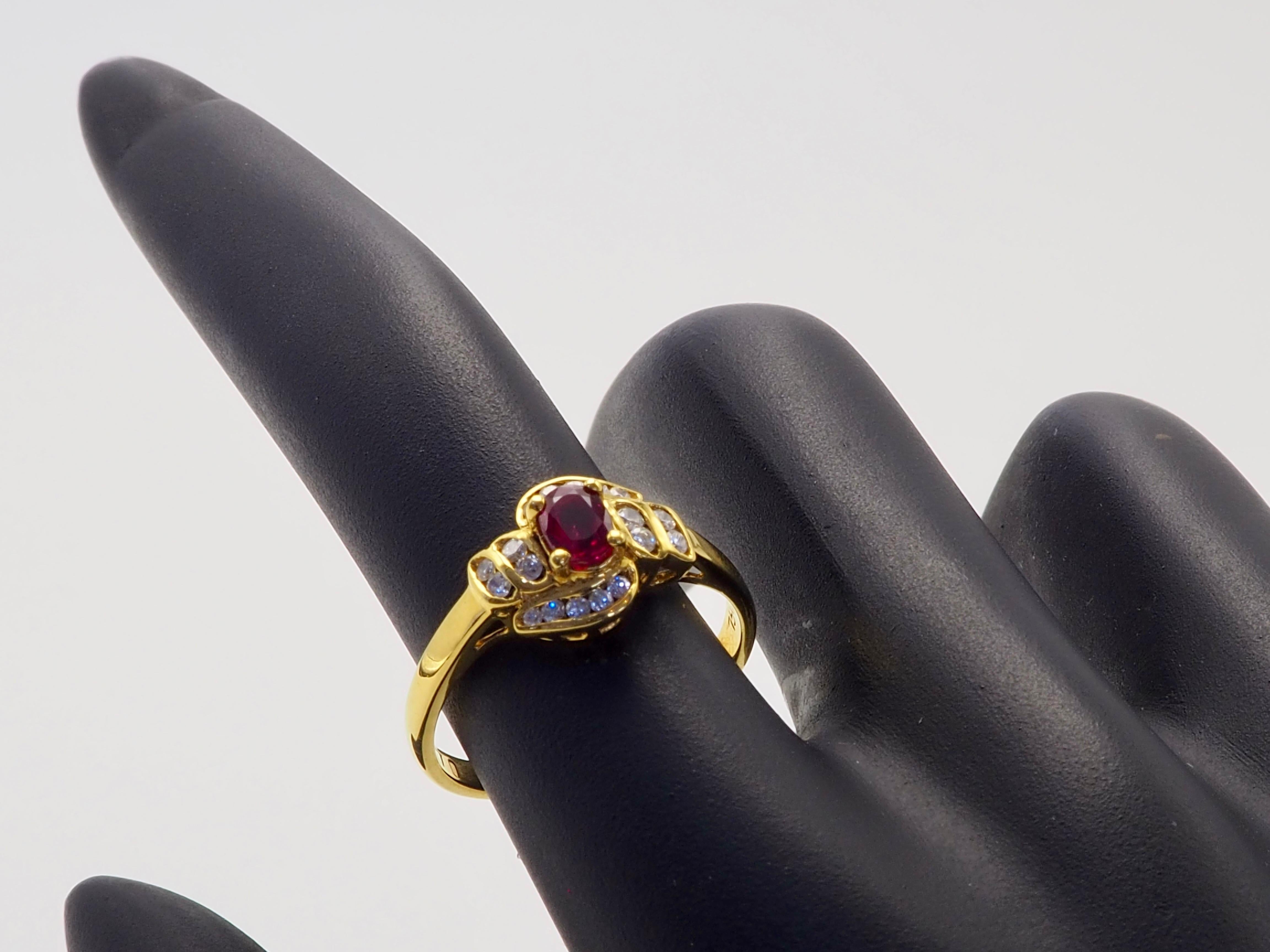 18K Gold 0.30ct Oval Vivid Red Ruby & 0.28ct Diamond Vintage Fine Ring For Sale 4