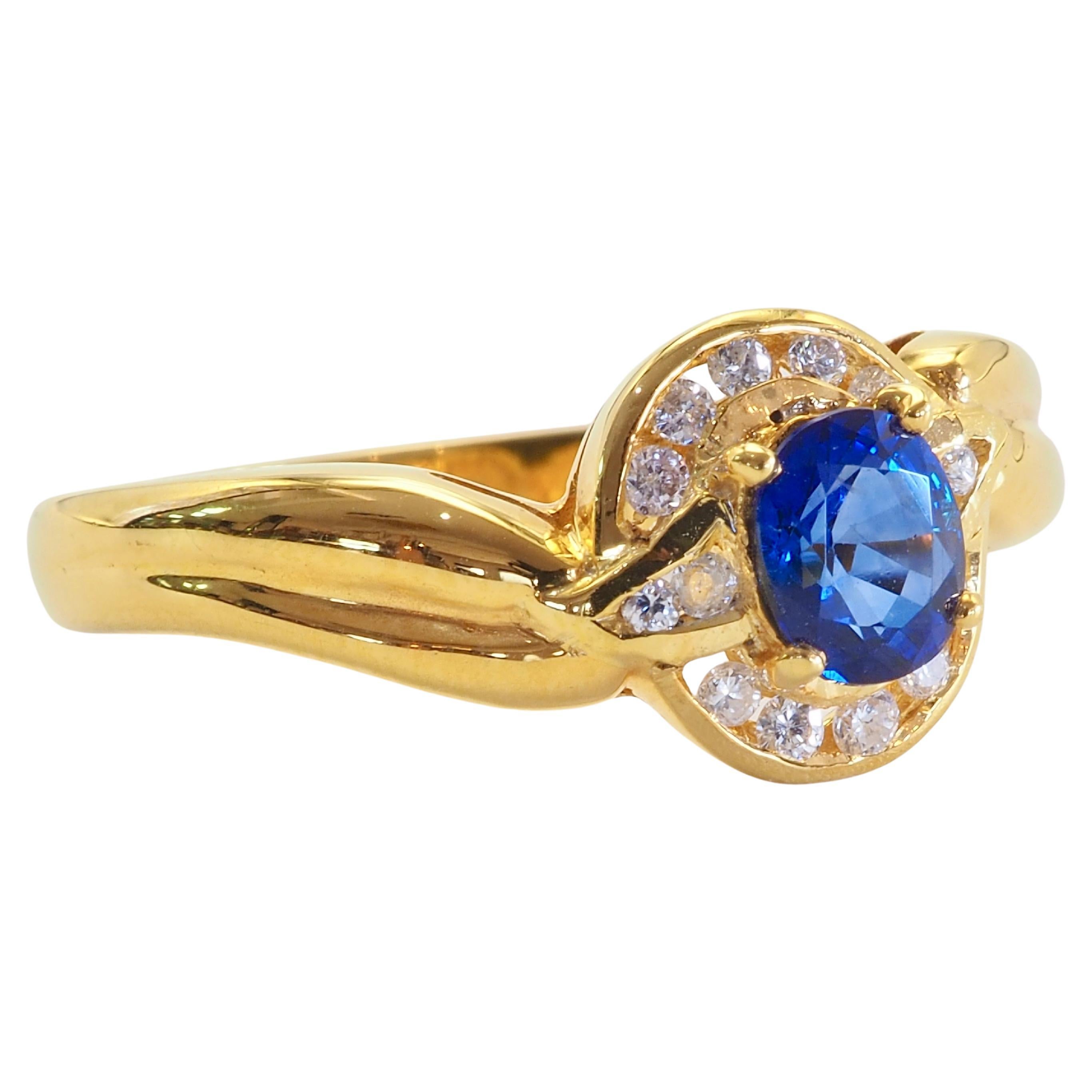 18K Gold 0.52ct Vivid Blue Sapphire & 0.10ct Diamond Fine Ring In New Condition For Sale In เกาะสมุย, TH