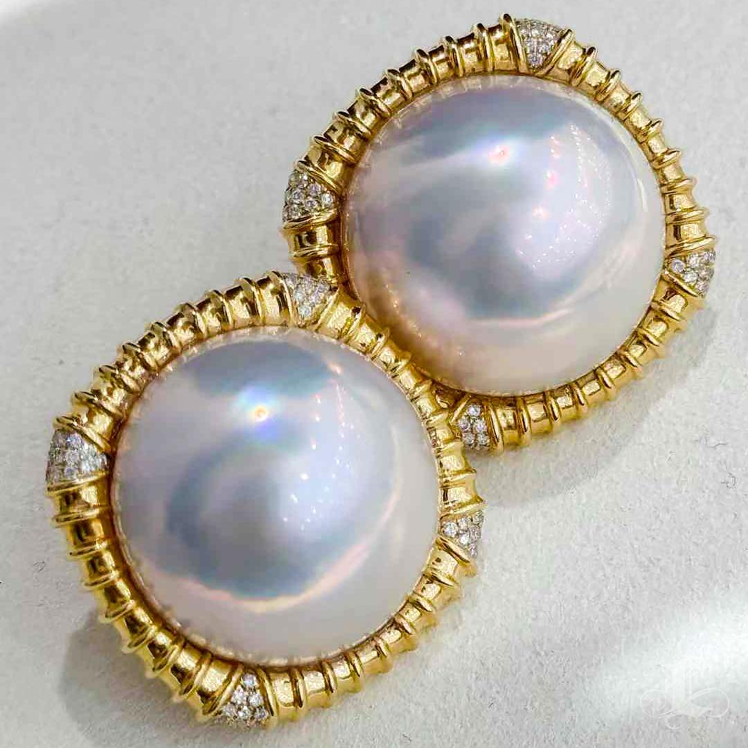 Women's PSL Certified 20mm Aurora Mabe Pearl Sun Halo Earrings in 18K Gold