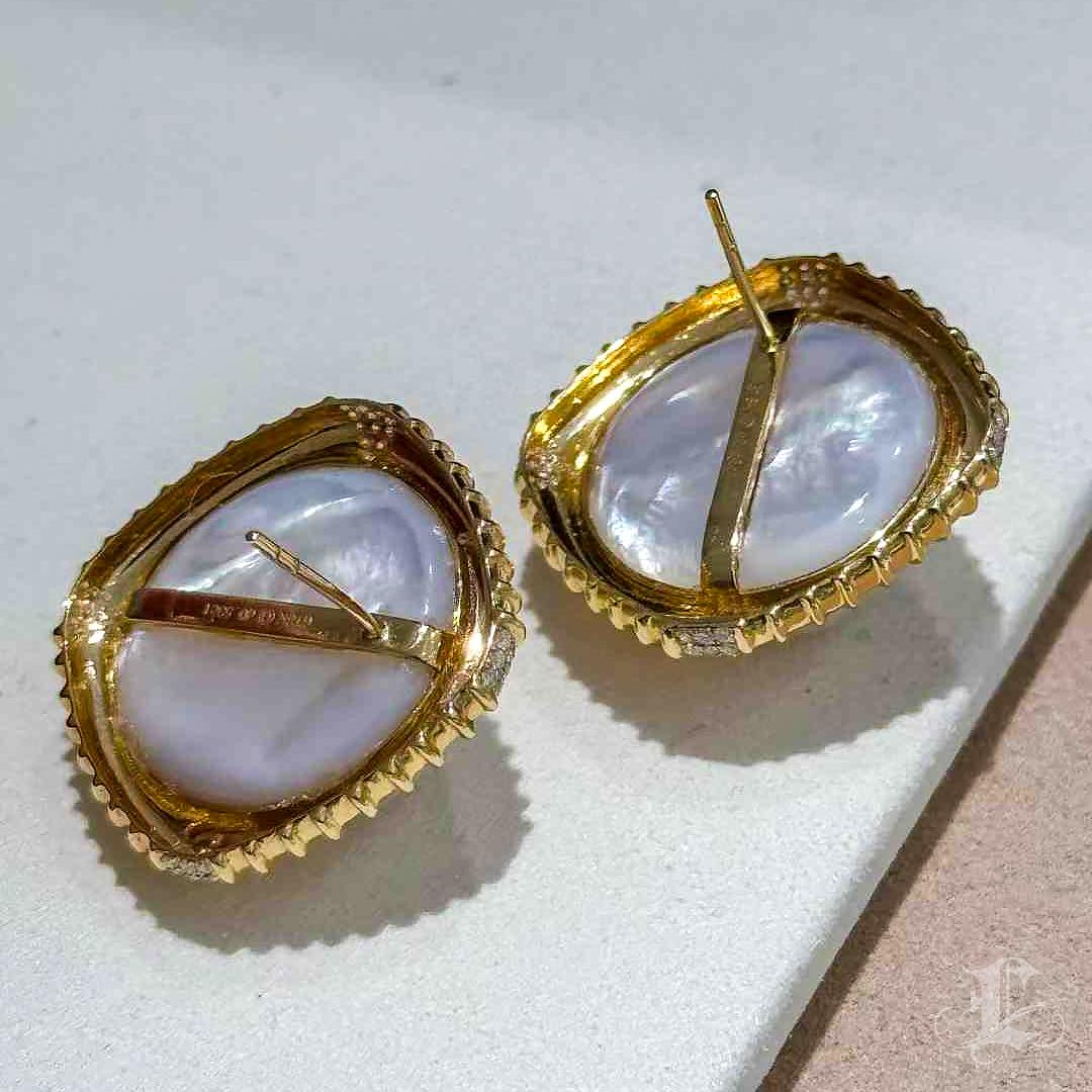 PSL Certified 20mm Aurora Mabe Pearl Sun Halo Earrings in 18K Gold 1