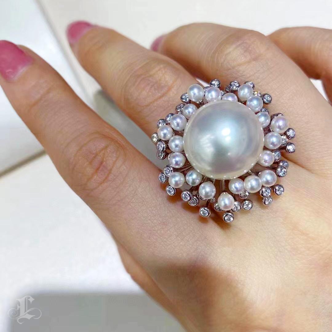 Uncut 【Crown Radiance】Radiant Halo Aurora South Sea Pearl & Baby Akoya Ring For Sale
