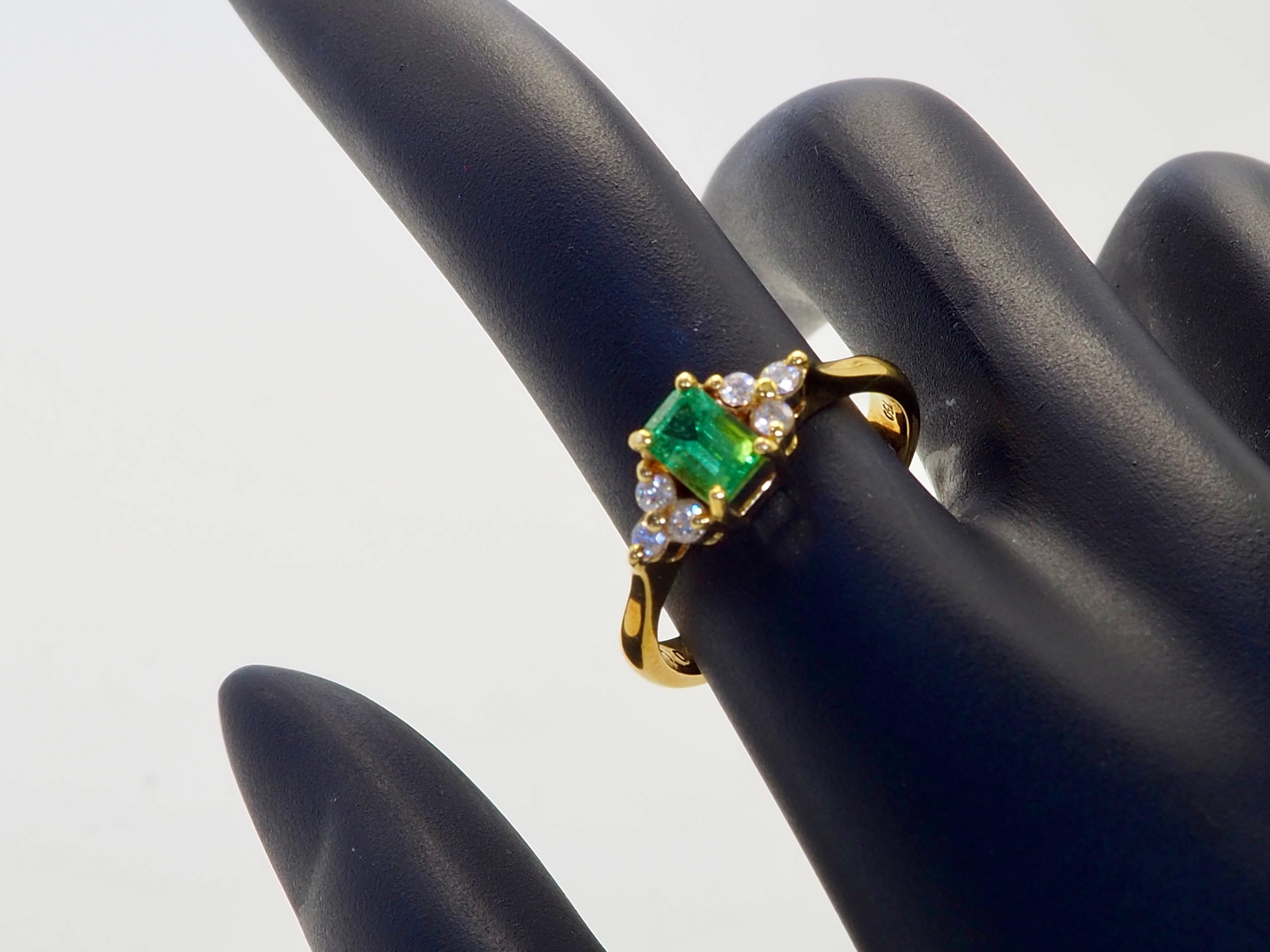 Bague de fiançailles en or 18 carats, grenat tsavorite taille émeraude 0,70 ct et diamant 0,15 ct en vente 6