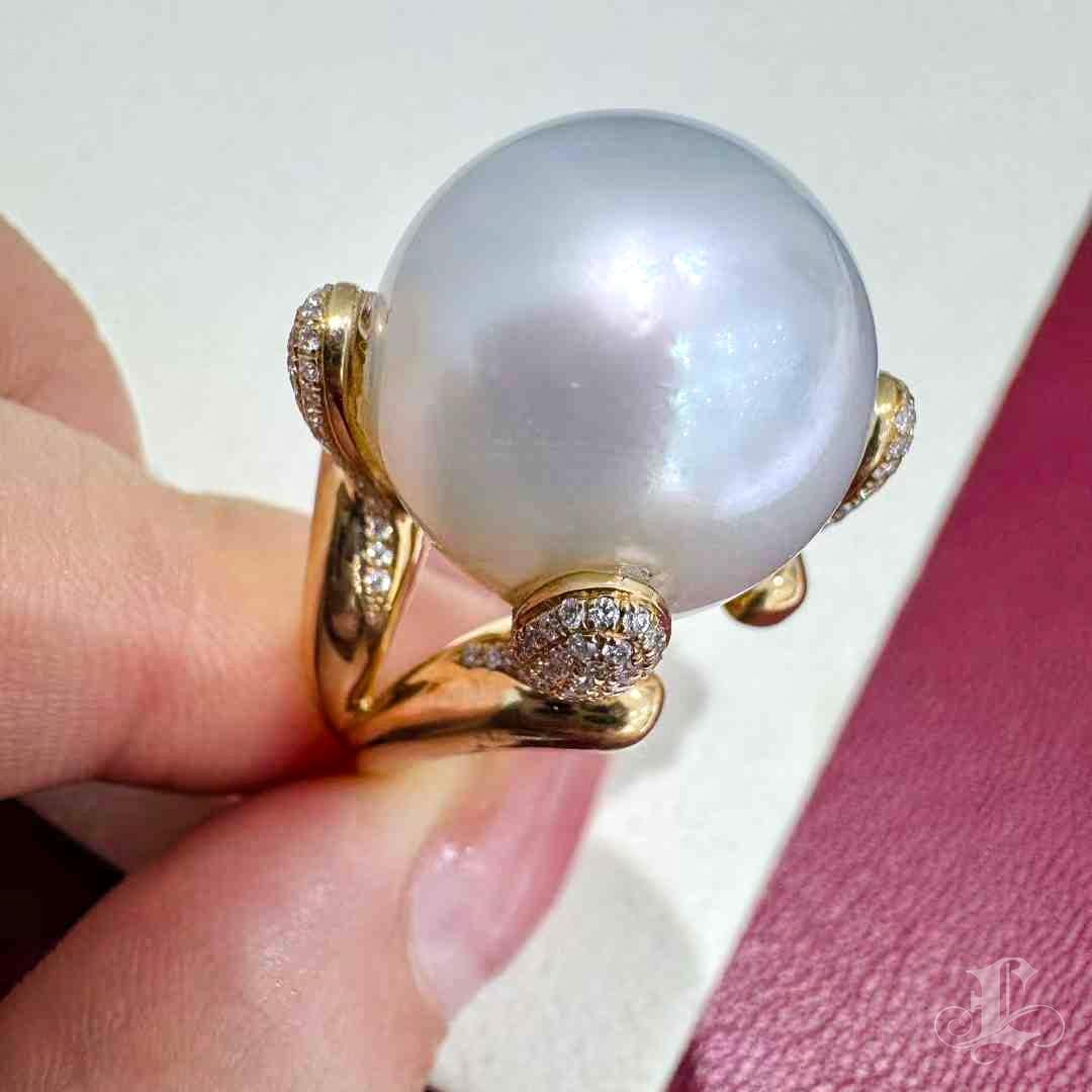 Leaf Diamond Aurora South Sea Pearl Gala Statement Ring 1