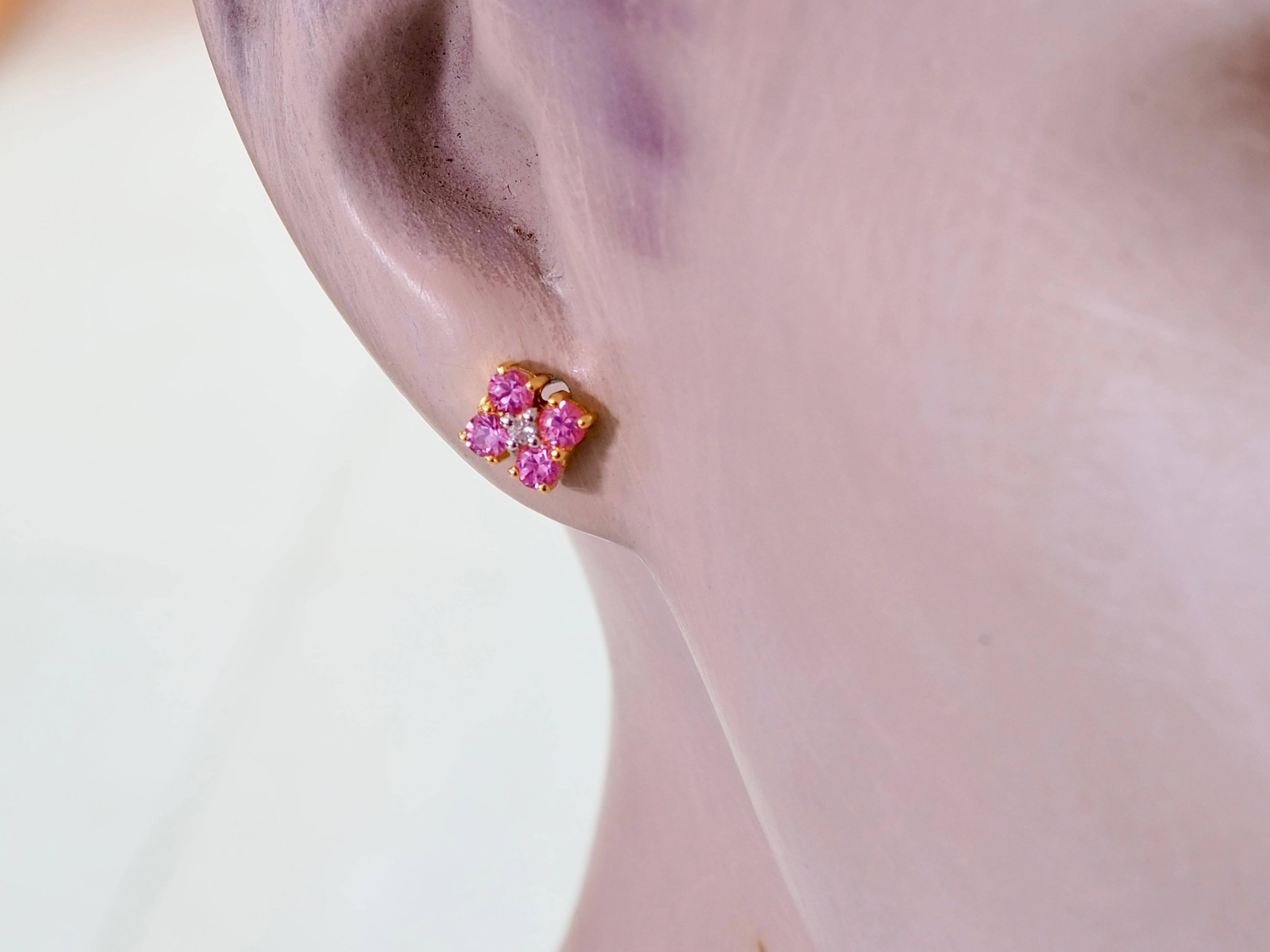 18K Gold 0.80ct Round Pink Sapphires & 0.04ct Diamond Stud Earrings en venta 2