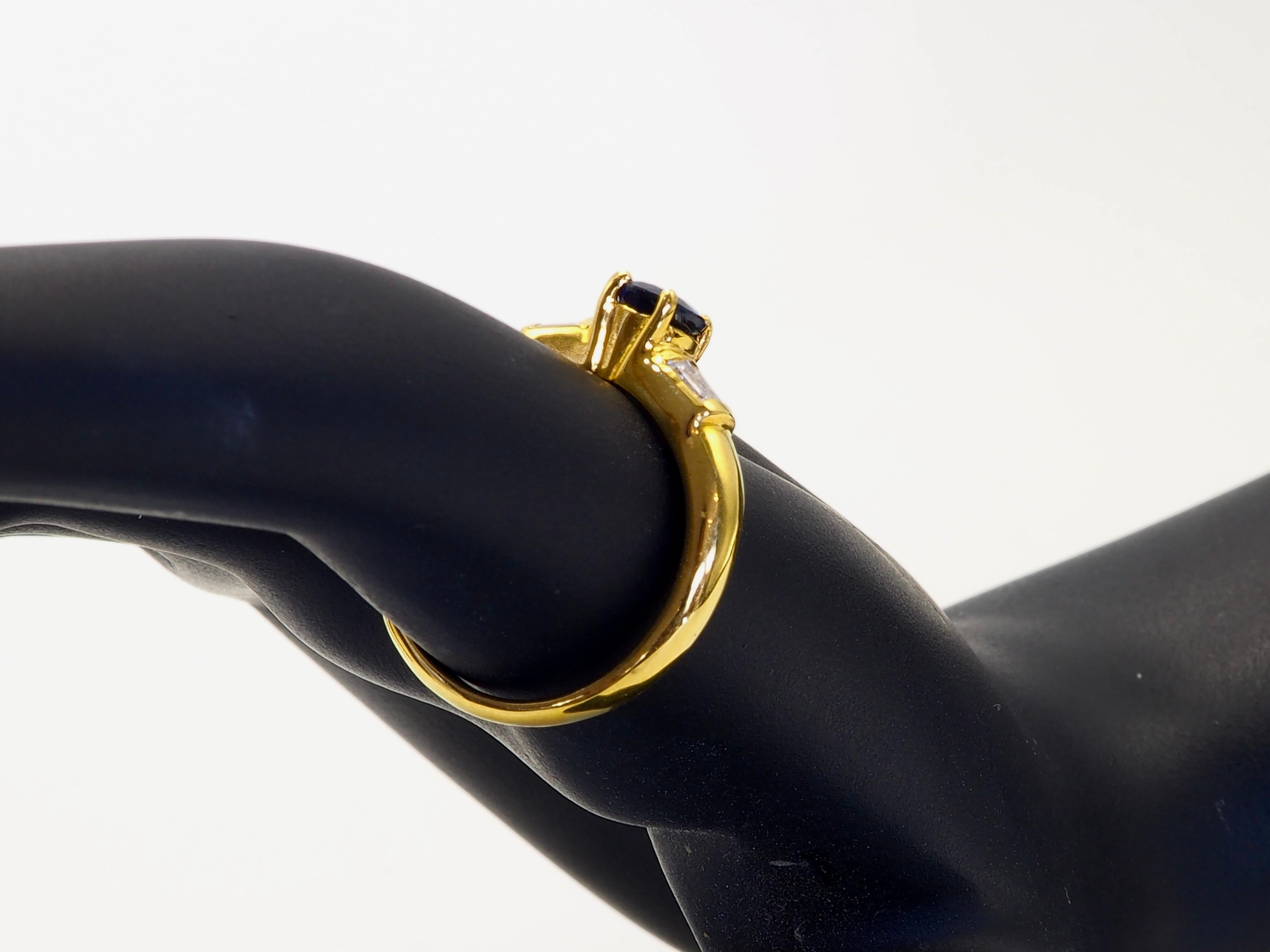 18K Gold 0.80ct Thai Blue Sapphire & 0.25ct Baguette Diamond Fine Band Ring For Sale 3