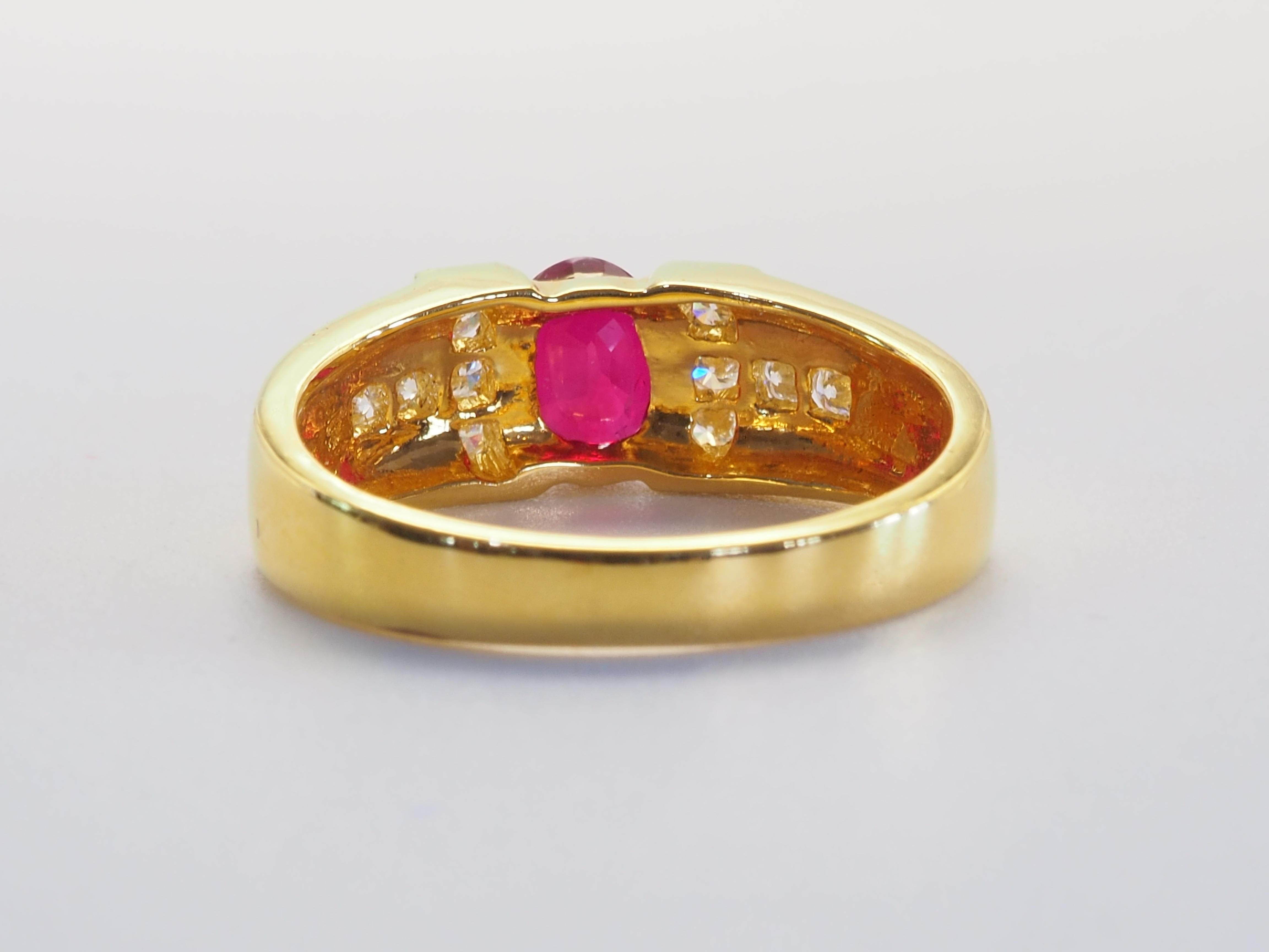 Oval Cut 18K Gold 0.83ct Oval Red Ruby & 0.25ct Diamond Unisex Band Ring For Sale