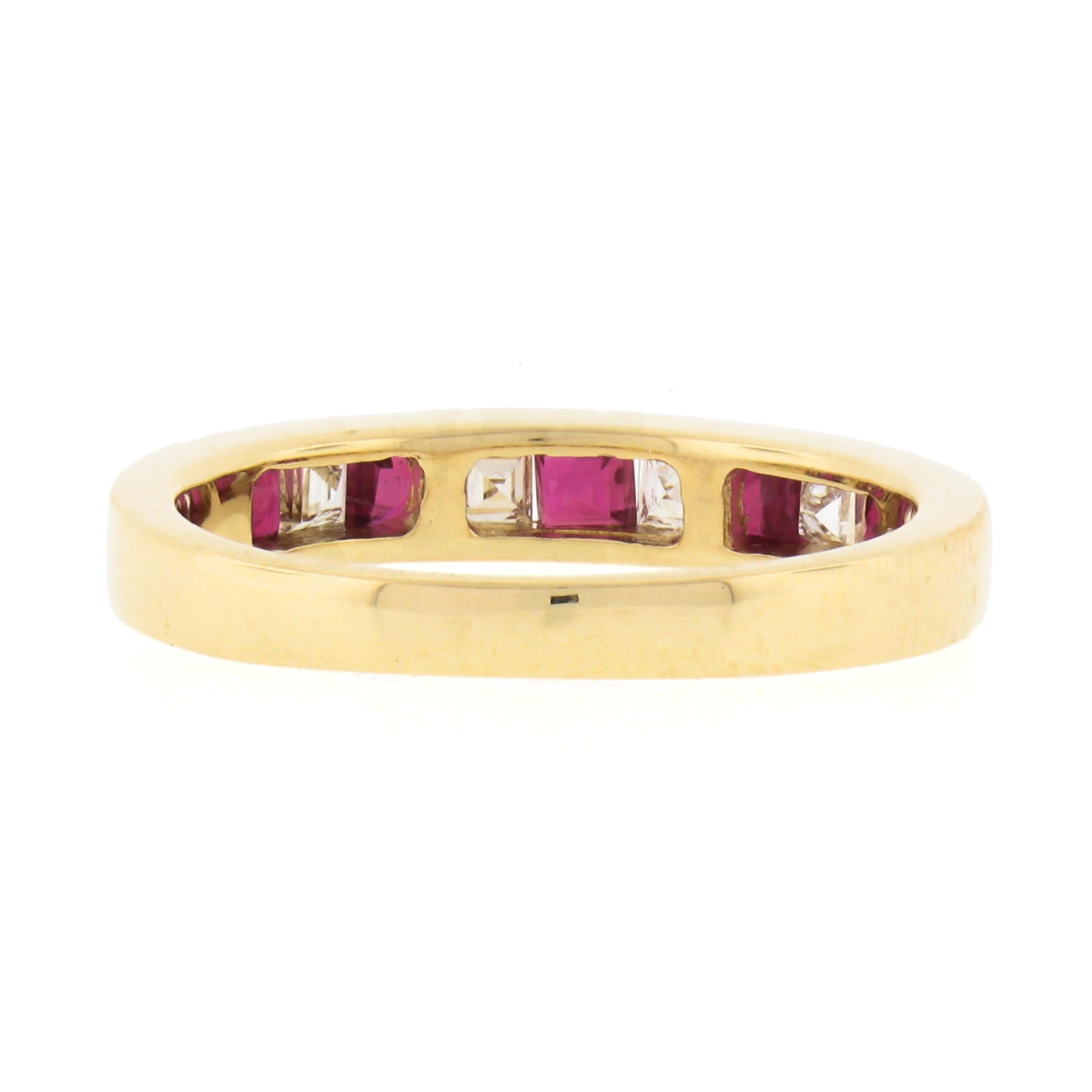 18K Gold 0.88ct Alternating Square Step Cut Ruby & Diamond Channel Set Band Ring For Sale 2
