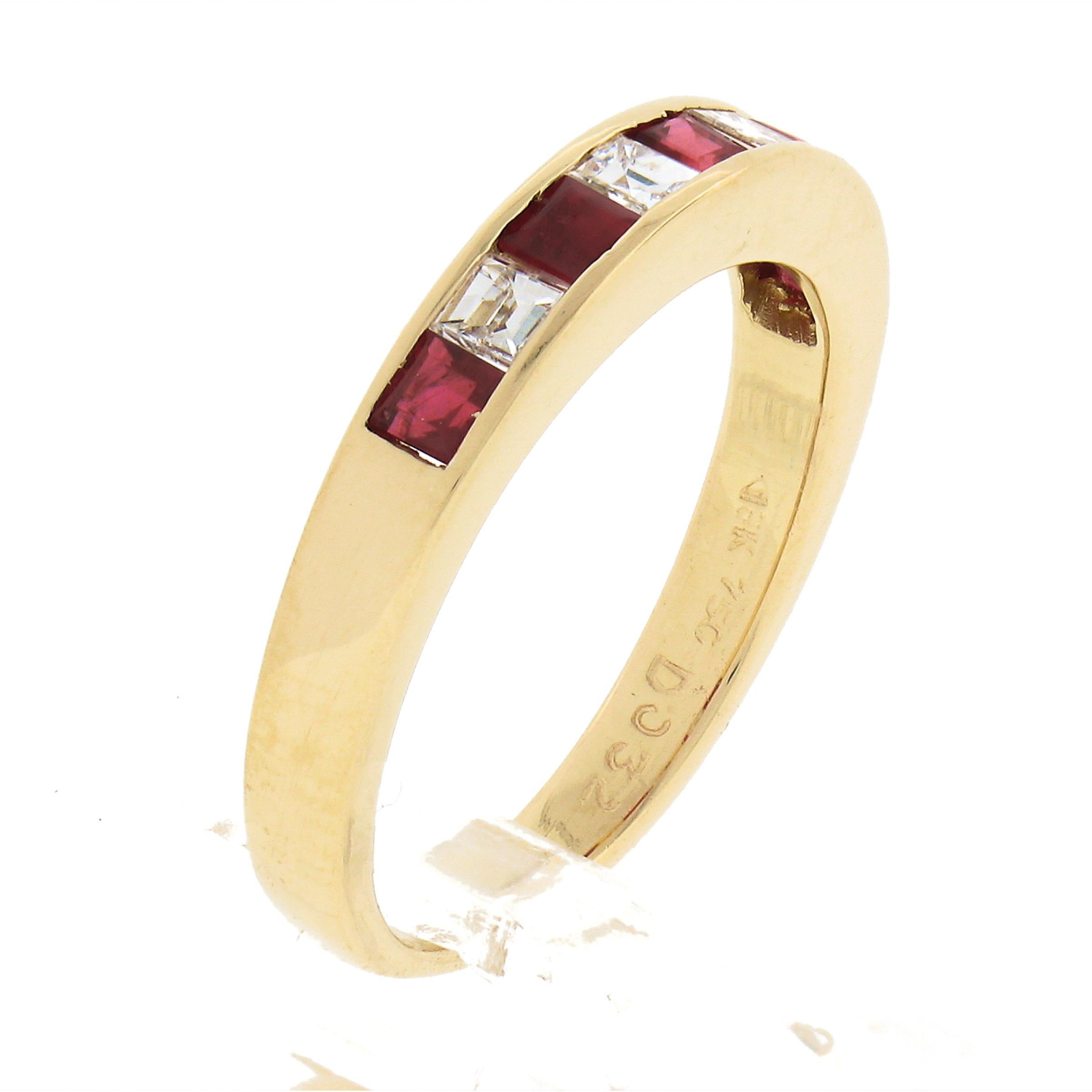 18K Gold 0.88ct Alternating Square Step Cut Ruby & Diamond Channel Set Band Ring For Sale 4