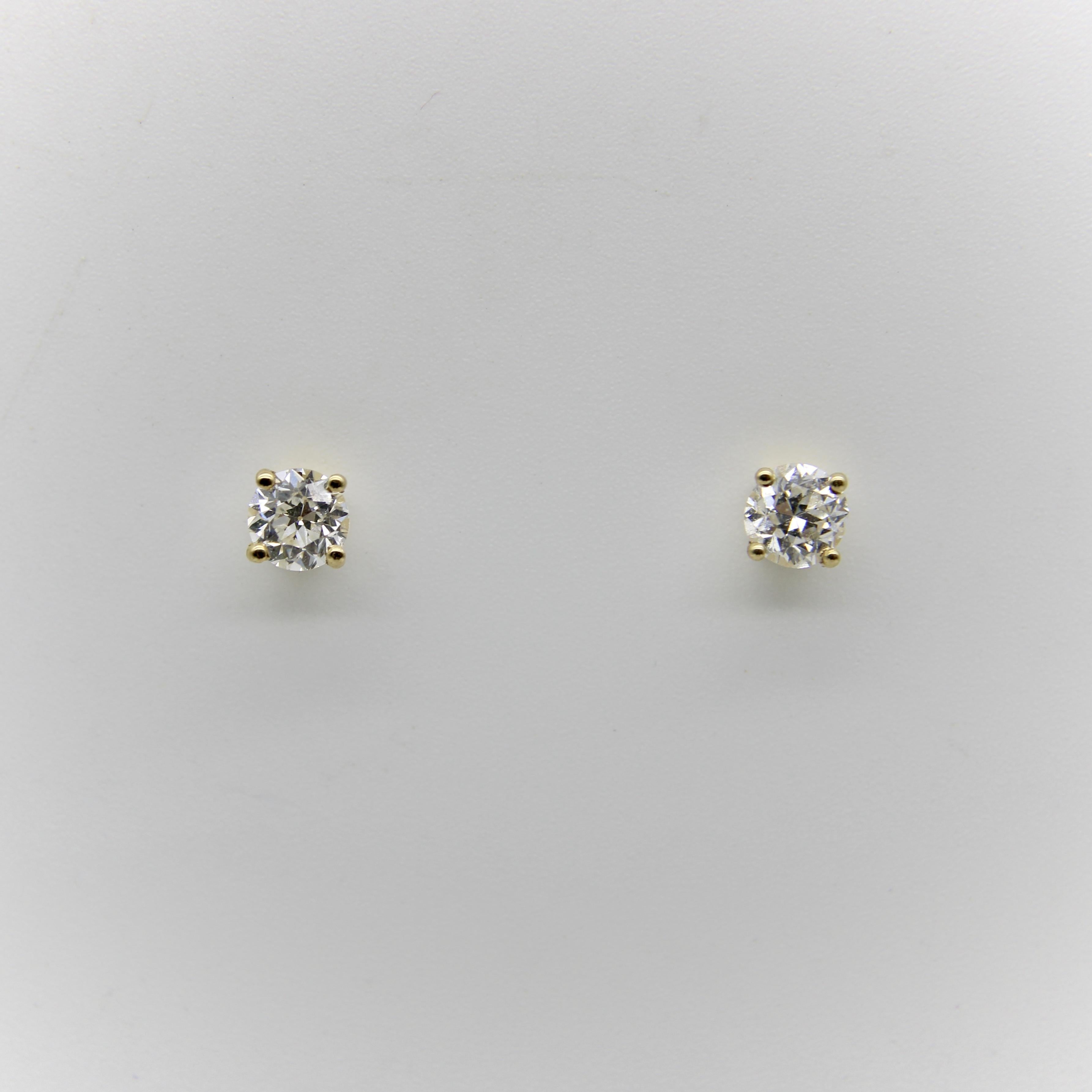 18k Gold 0.90 Carat Old European Cut Diamond Stud Earrings In Good Condition For Sale In Venice, CA