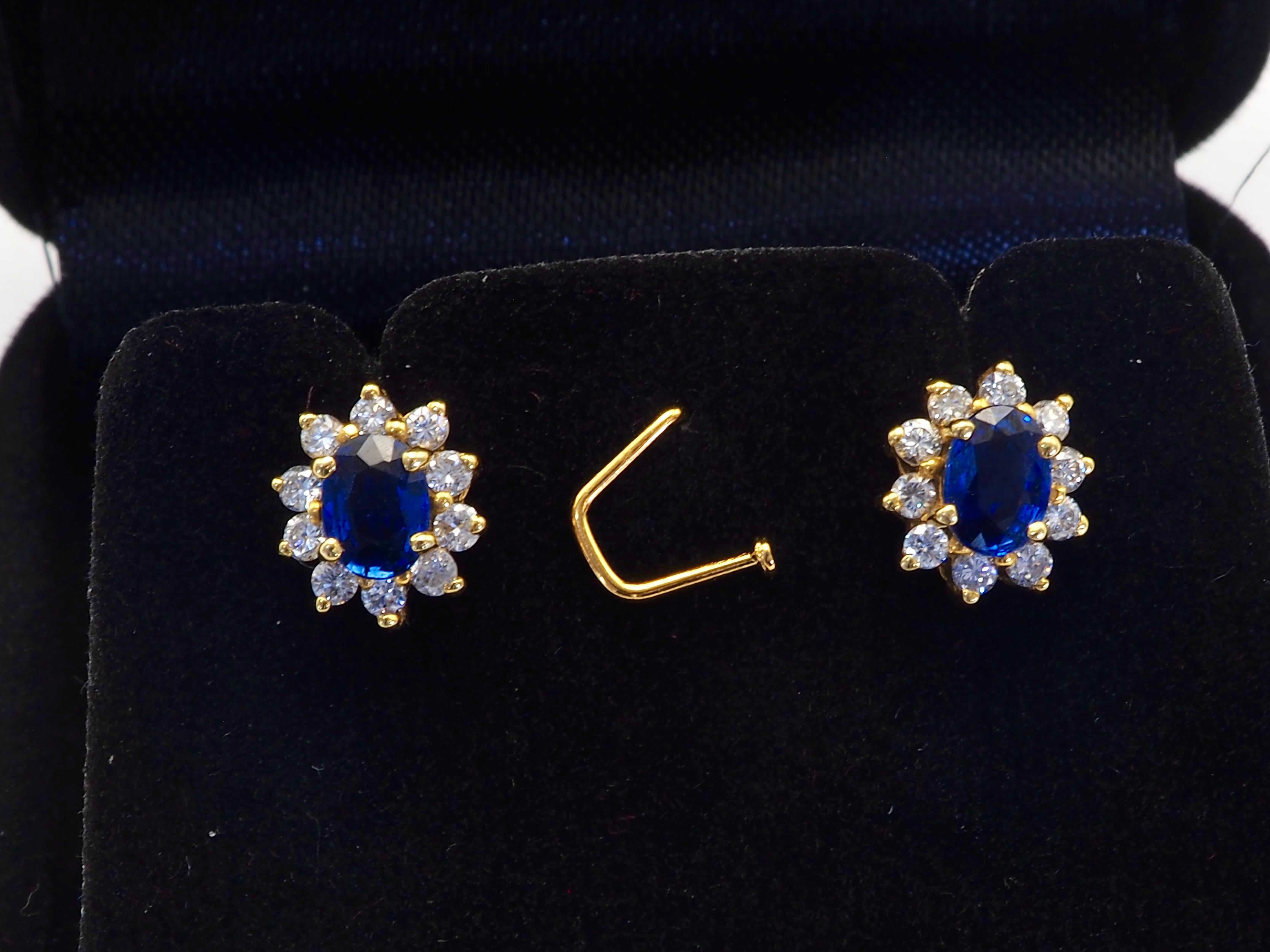 18k Gold 0.90ct Blue Sapphire & 0.30ct Diamond Cocktail Stud Earring 1
