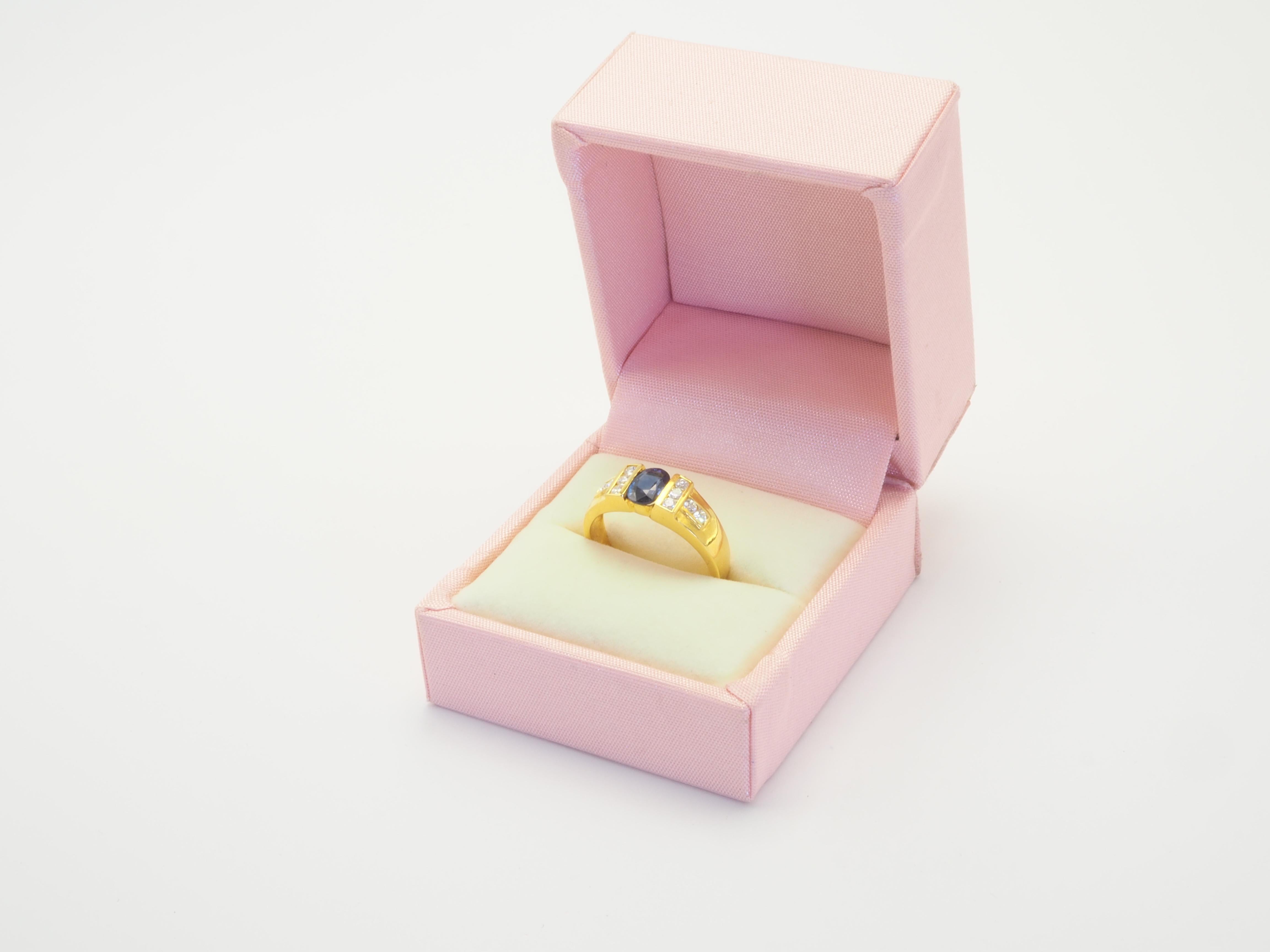 18k Gold 0,90ct Ovaler Blauer Saphir & 0,25ct Brillant Diamant Ring im Angebot 4