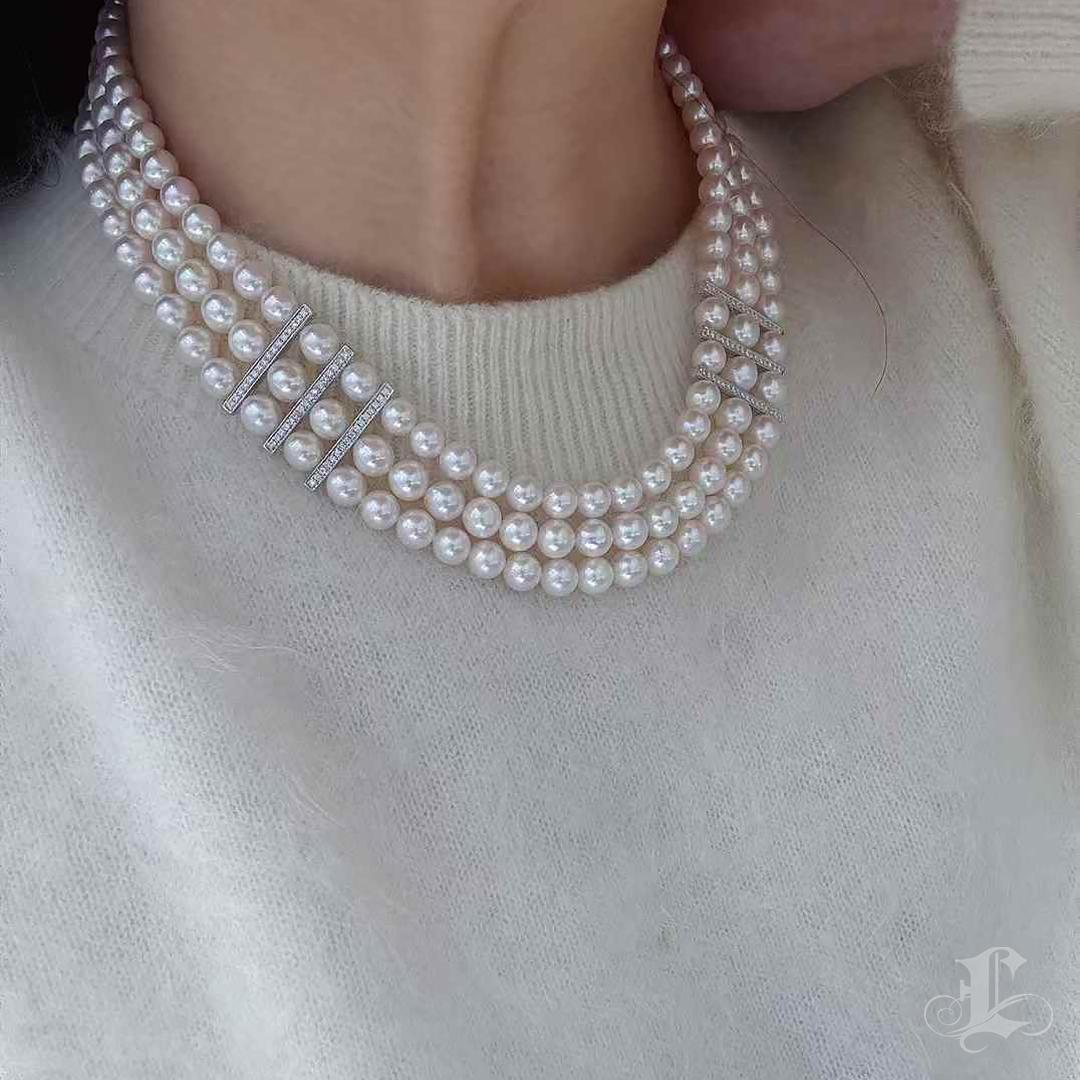Uncut 【Sculpted Geometry】Timeless Grace Aurora Akoya Pearl Triple-Strand Necklace For Sale