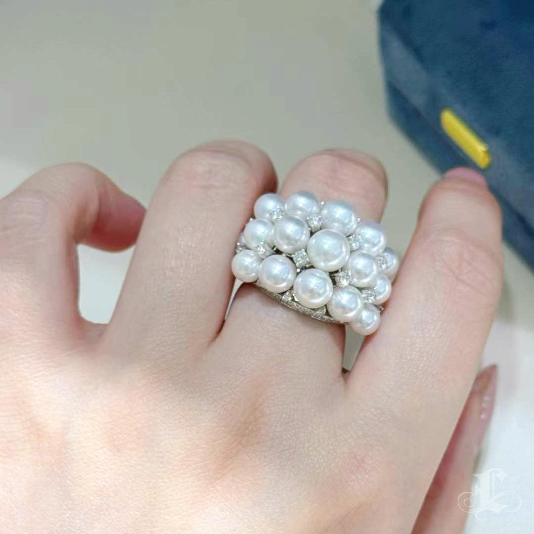 【Lustre Arc】Celestial Cluster Aurora Baby Akoya Perle Diamant Cocktail Ring (Ungeschliffen) im Angebot