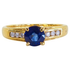 18K Gold 0,98ct abgerundeter thailändischer blauer Saphir & 0,12ct Diamant Bandring