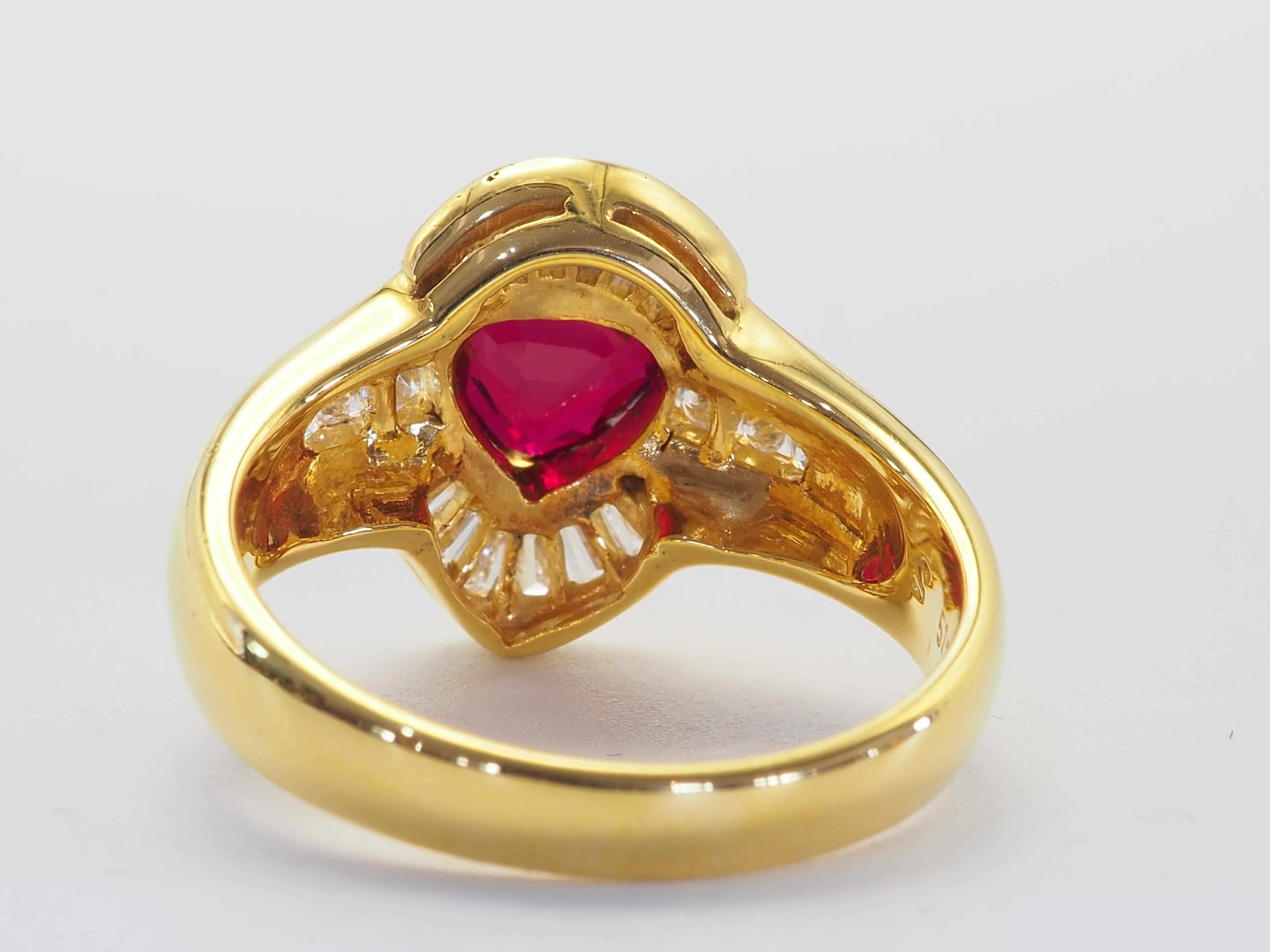 18K Gold 0.99ct Trillion Deep Red Thai Ruby & 0.60ct Diamond Fine Band Ring (Trillionschliff) im Angebot