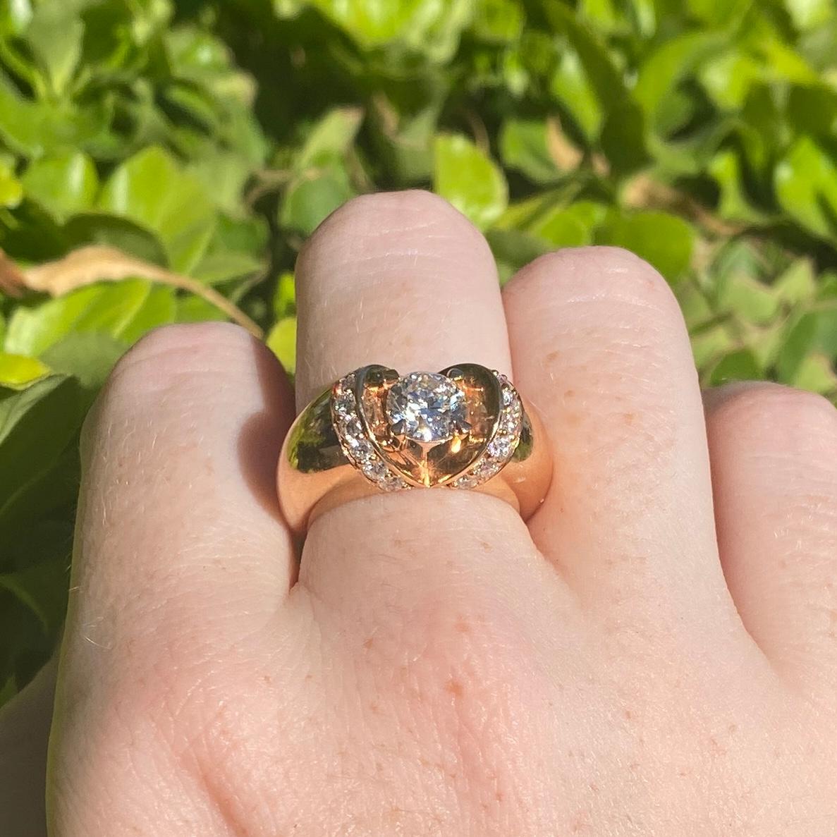 18k Gold 1 Carat Diamond Ring For Sale 6