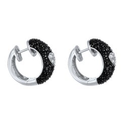 18 Karat Gold 1 Carat Diamond Earrings