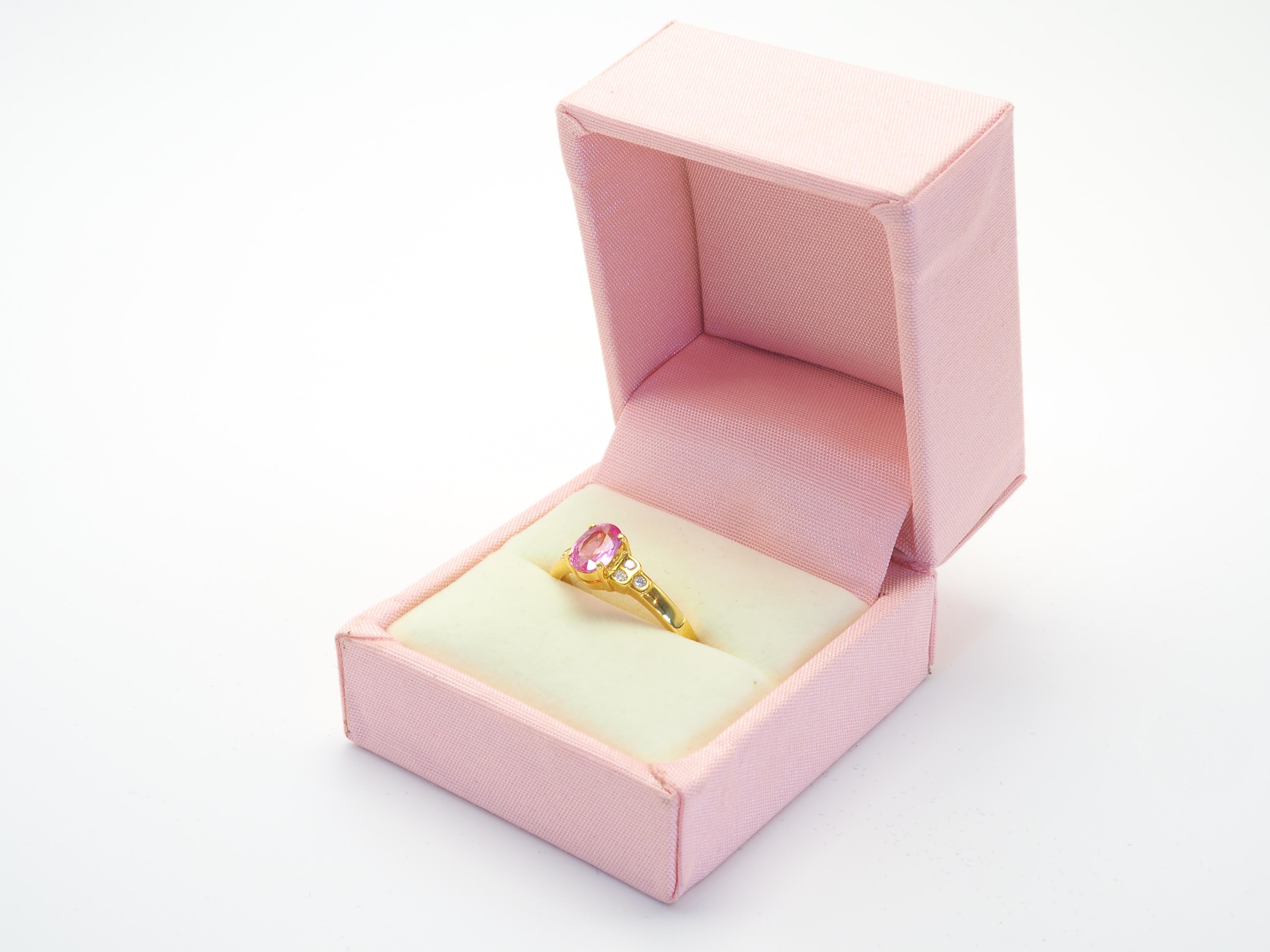 18K Gold 1.00ct Oval Pink Sapphire & 0.08ct Diamond Fine Engagement Ring For Sale 1