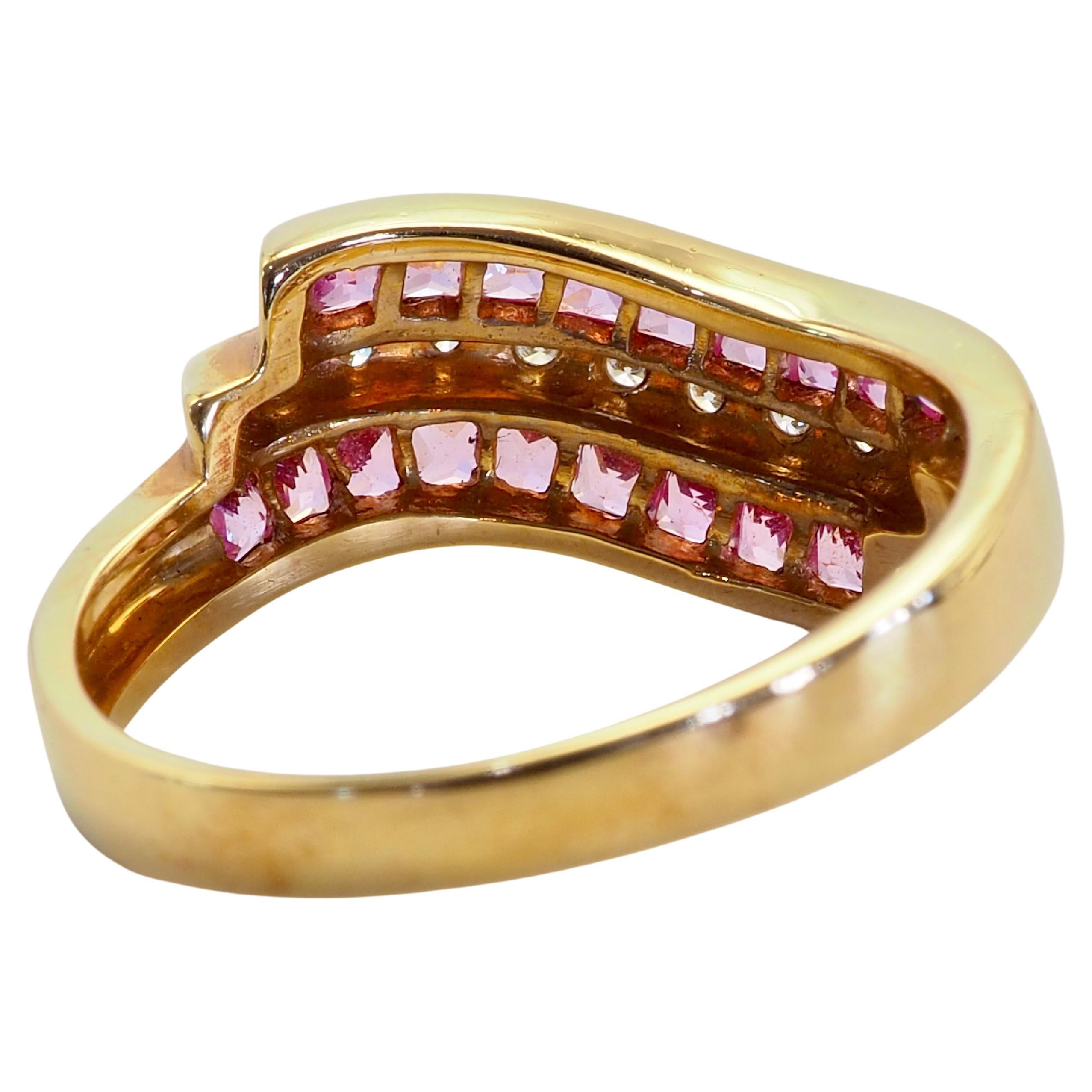 Square Cut 18K Gold 1.00ct Squared Pink Sapphire & 0.07ct Diamond Wavy Band Ring For Sale