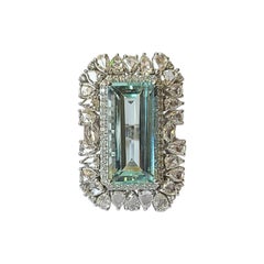 18K Gold, 10.11 Carats, Natural Aquamarine & Rose Cut Diamonds Cocktail Ring