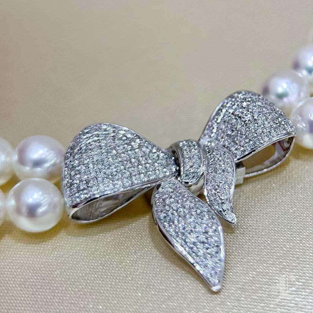 【 Sculpted Geometry】Couture Twin-Strand Akoya Pearl Necklace with Diamond Ribbon In New Condition For Sale In New York, NY