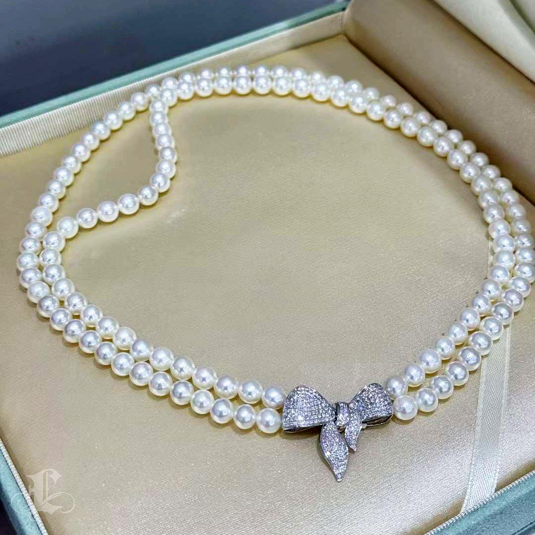 【 Sculpted Geometry】Couture Twin-Strand Akoya Pearl Necklace with Diamond Ribbon For Sale 3