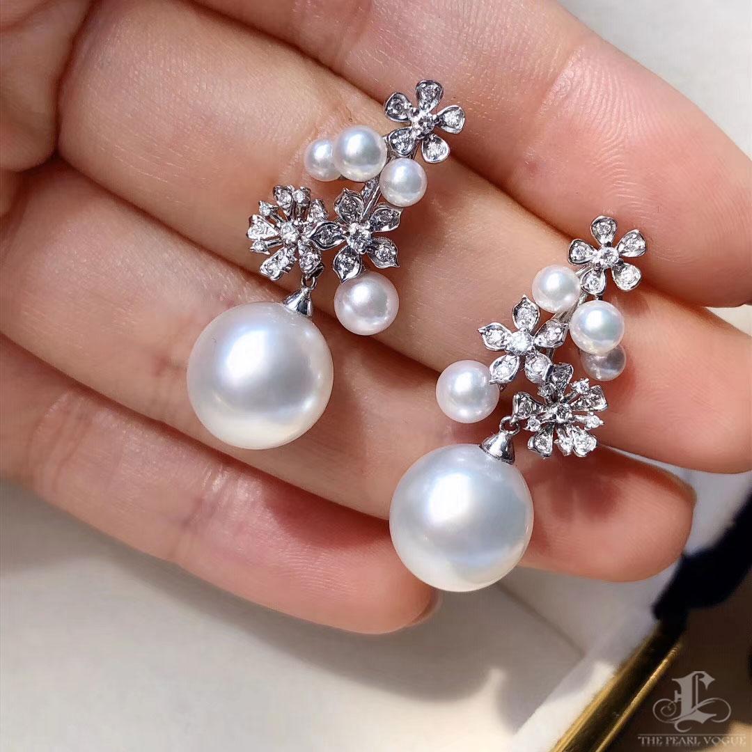 【Vine Symphony】Bloom Cluster Aurora South Sea Pearl Diamond Drop Earrings In New Condition For Sale In New York, NY