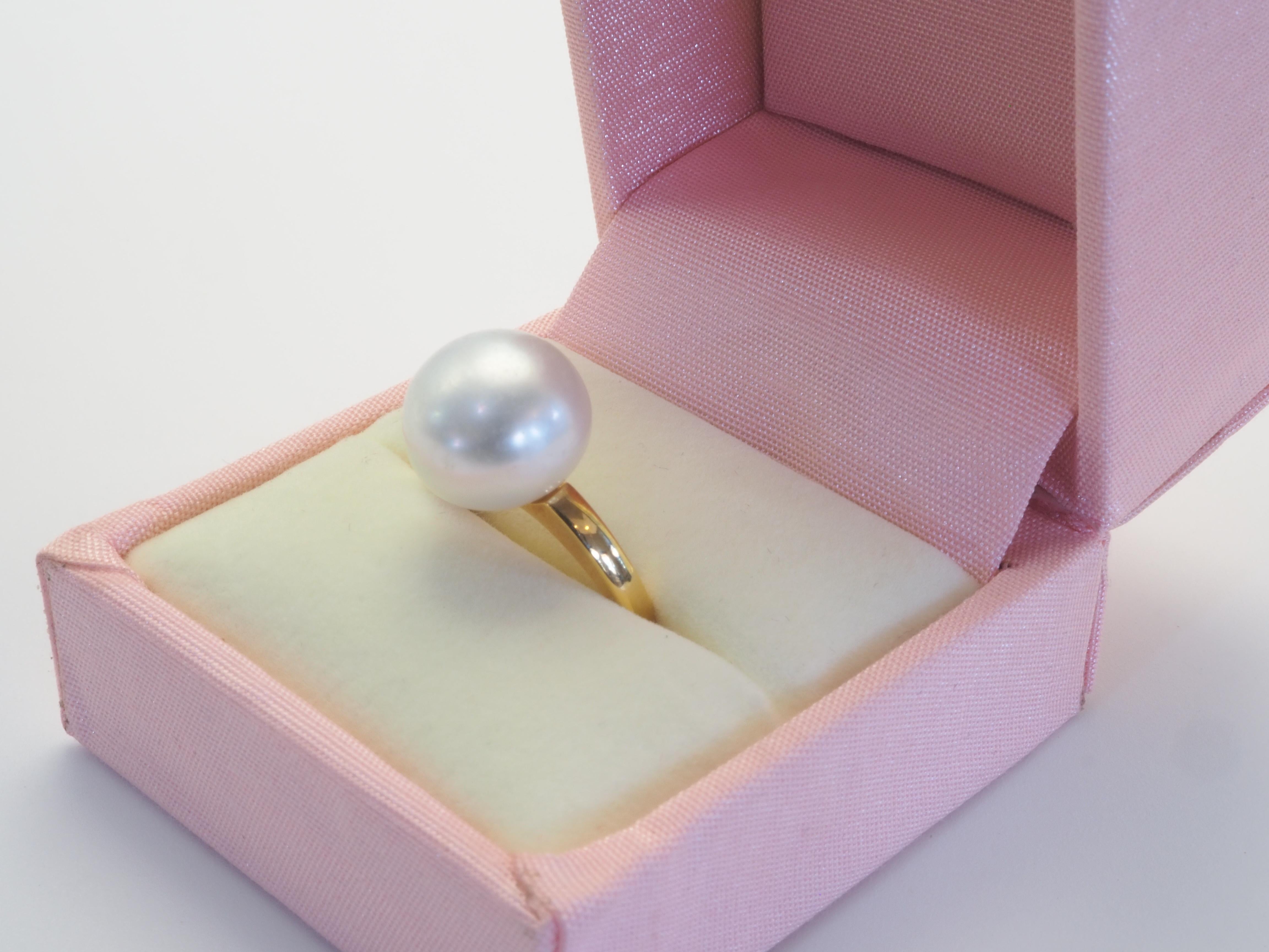 18k Gold 11 mm Free Form South Sea Pearl Solitaire Ring For Sale 2
