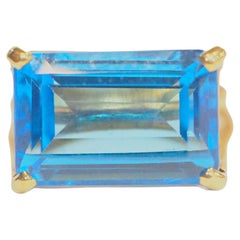 Bague cocktail solitaire superposée en or 18 carats avec topaze bleue 11,04 carats