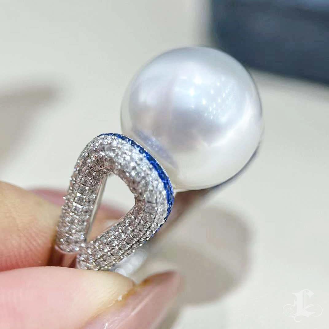 【 Sculpted Geometry】Blue Orbit South Sea Pearl Diamond Sapphire Cocktail Ring For Sale 4