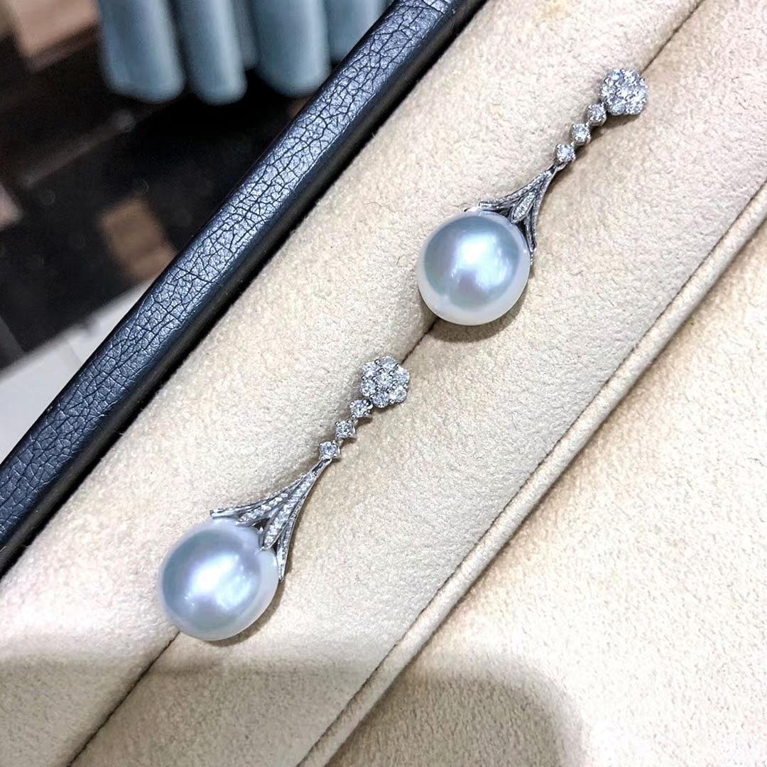 De las mujeres 【Crown Radiance】Pendientes de Diamantes y Perlas del Mar del Sur Aurora de Cresta Radiante en venta