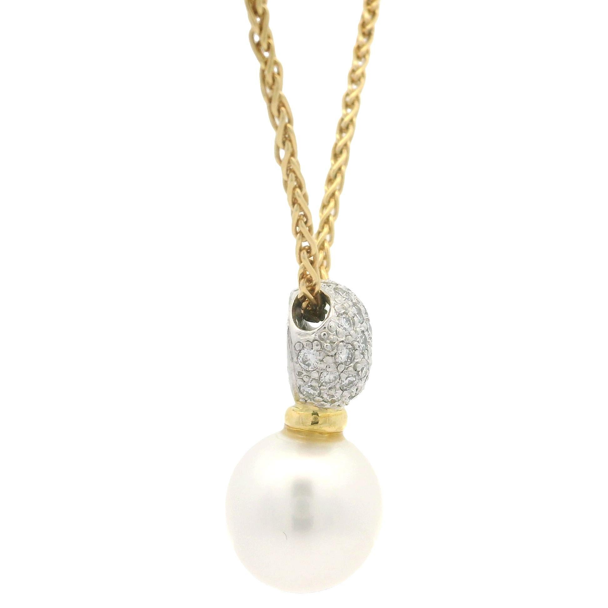Pendentif Slide en or 18k avec perle de 11,3 mm et diamant de 0,50ctw Chaîne à maillons en blé de 18 pouces Excellent état - En vente à Montclair, NJ