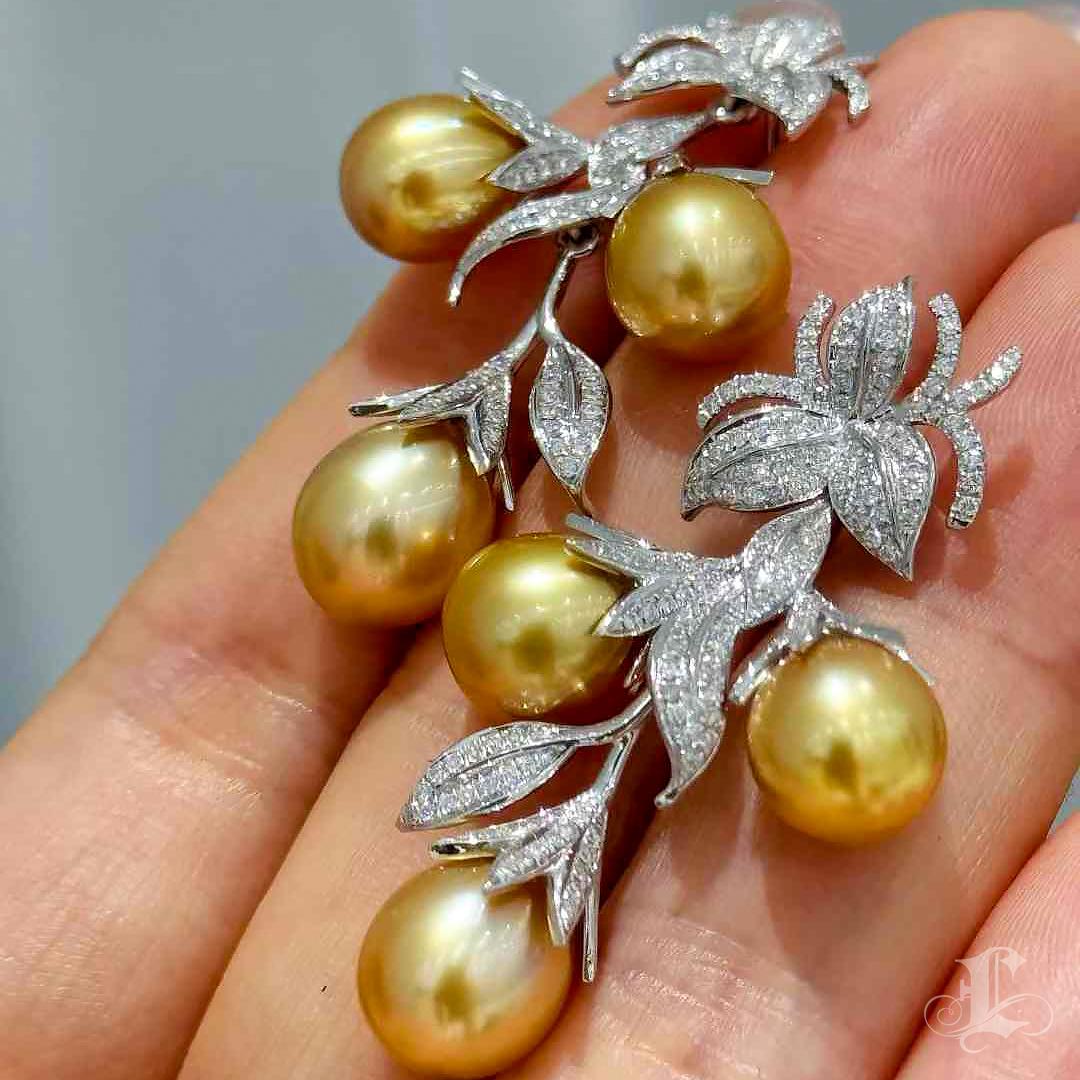【Vine Symphony】Golden Vine Aurora South Sea Pearl & Diamond Earrings For Sale 2