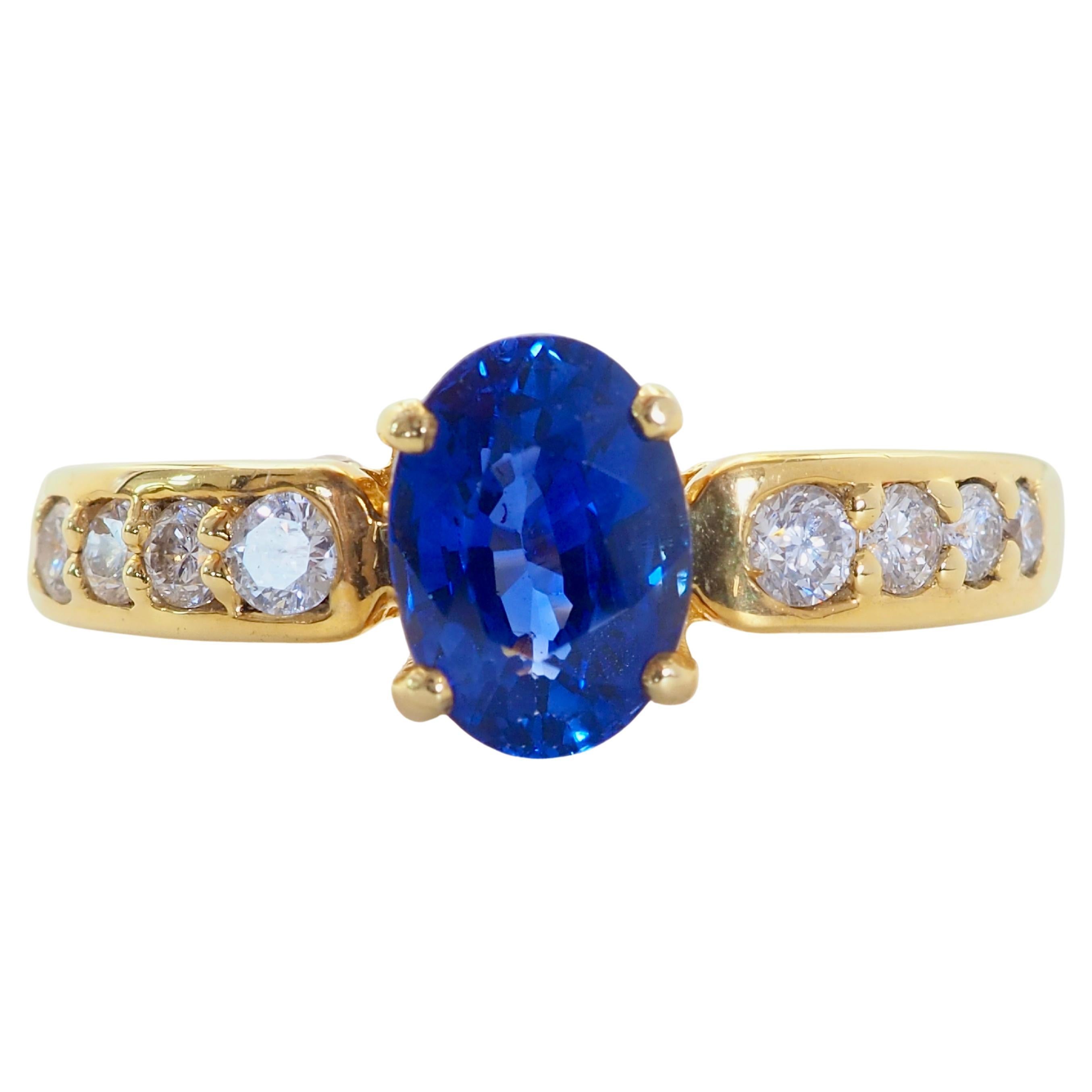 18K Gold 1,15ct Oval Kornblumenblauer Saphir & 0,40ct Diamant Verlobungsring
