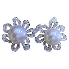 【Vine Symphony】Blossom Halo Aurora South Sea Pearl & Diamond Earrings