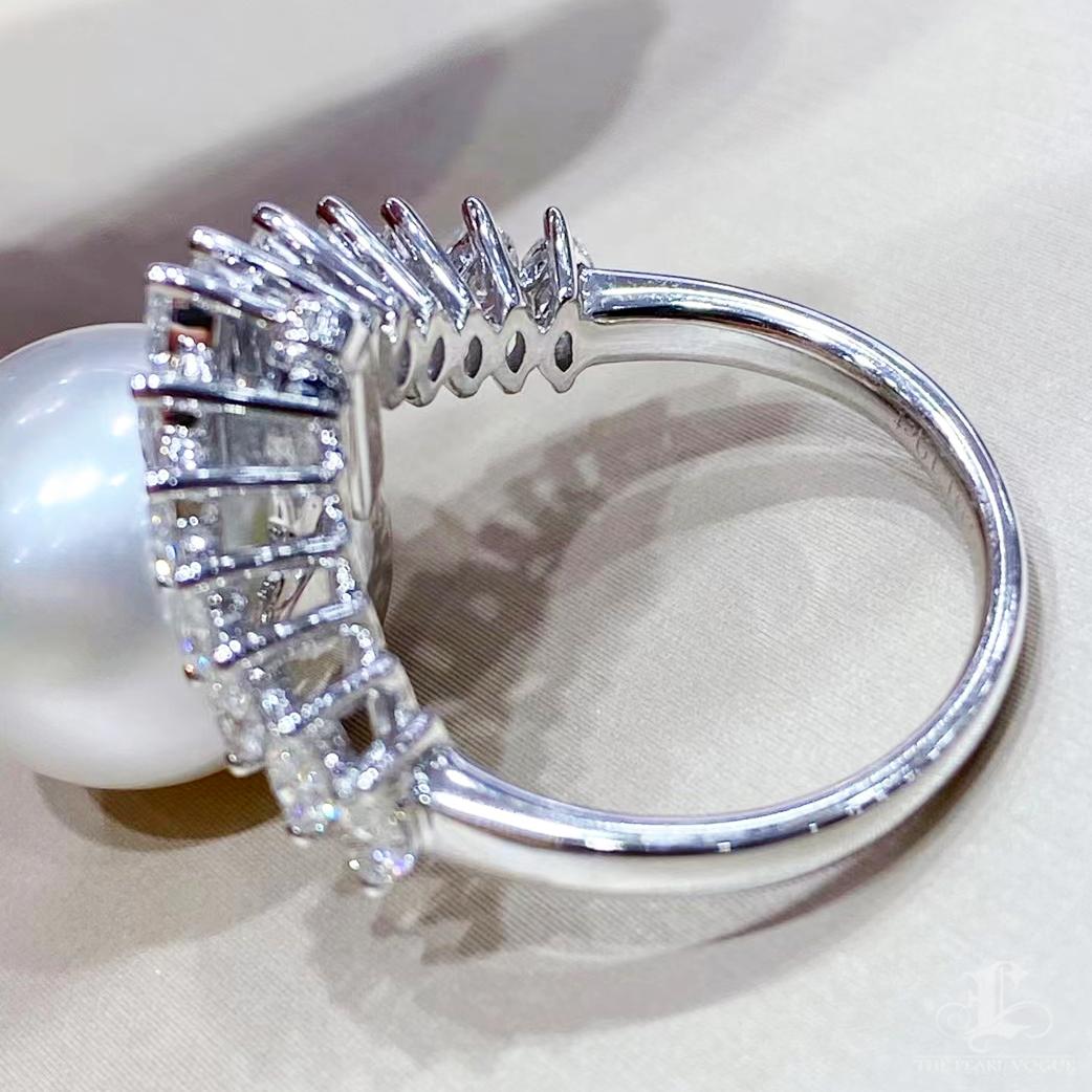【Crown Radiance】Convertible South Sea Pearl & Marquise Diamond Statement Ring For Sale 5