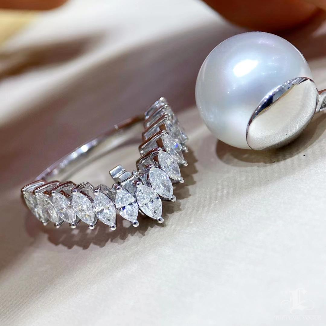 【Crown Radiance】Convertible South Sea Pearl & Marquise Diamond Statement Ring In New Condition For Sale In New York, NY