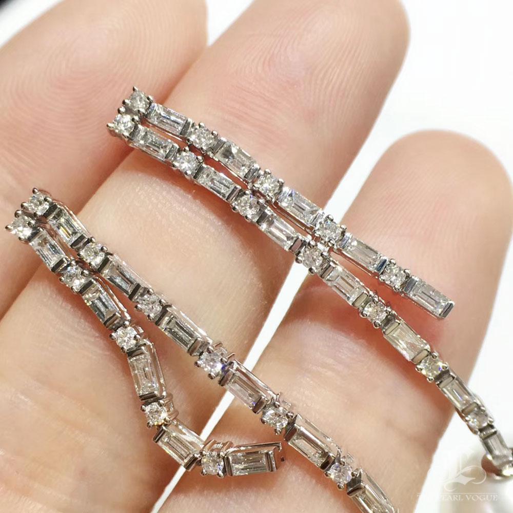 【Lustre Arc】Modernist Bar Aurora South Sea Pearl Diamond Statement Earrings For Sale 2