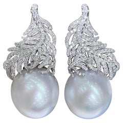 【Crown Radiance】Celestial Feather Aurora South Sea Pearl Diamond Earrings