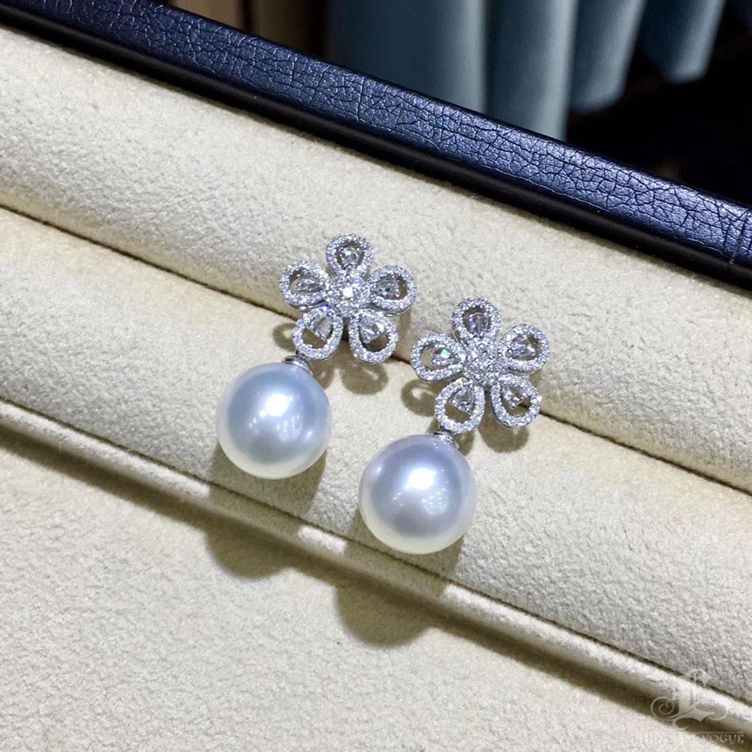 【Vine Symphony】Blossom Diamond Aurora South Sea Pearl Dress Earrings For Sale 3